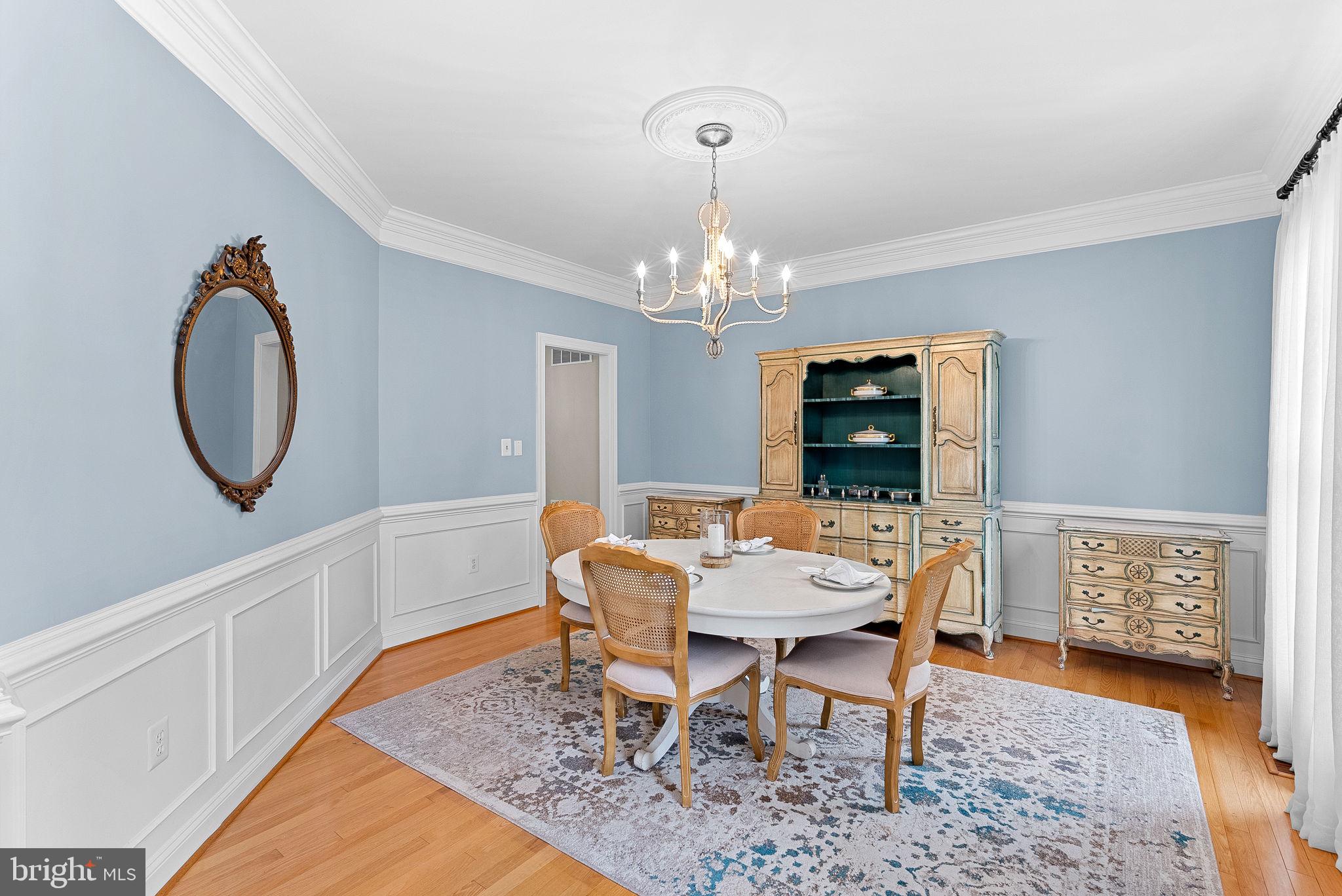 RIVER CREEK - Residential