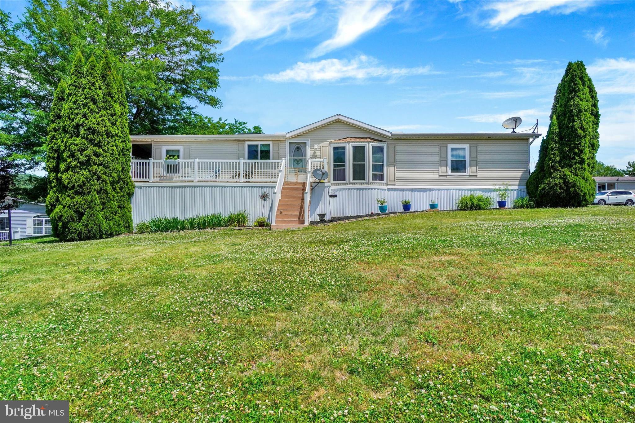 148 BROADWING DRIVE