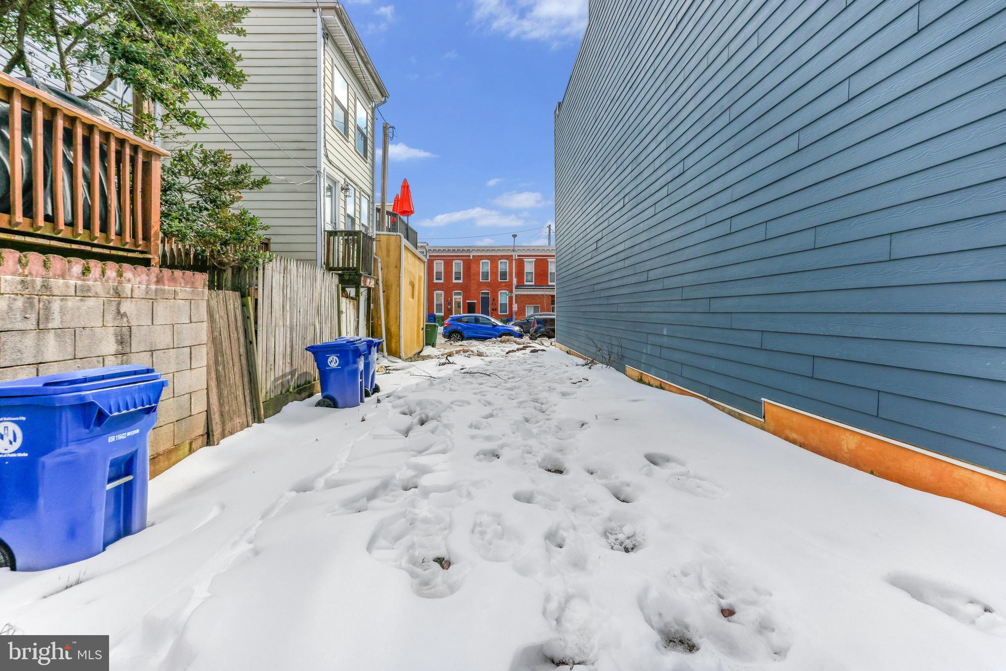 FEDERAL HILL HISTORIC DISTRICT - Land