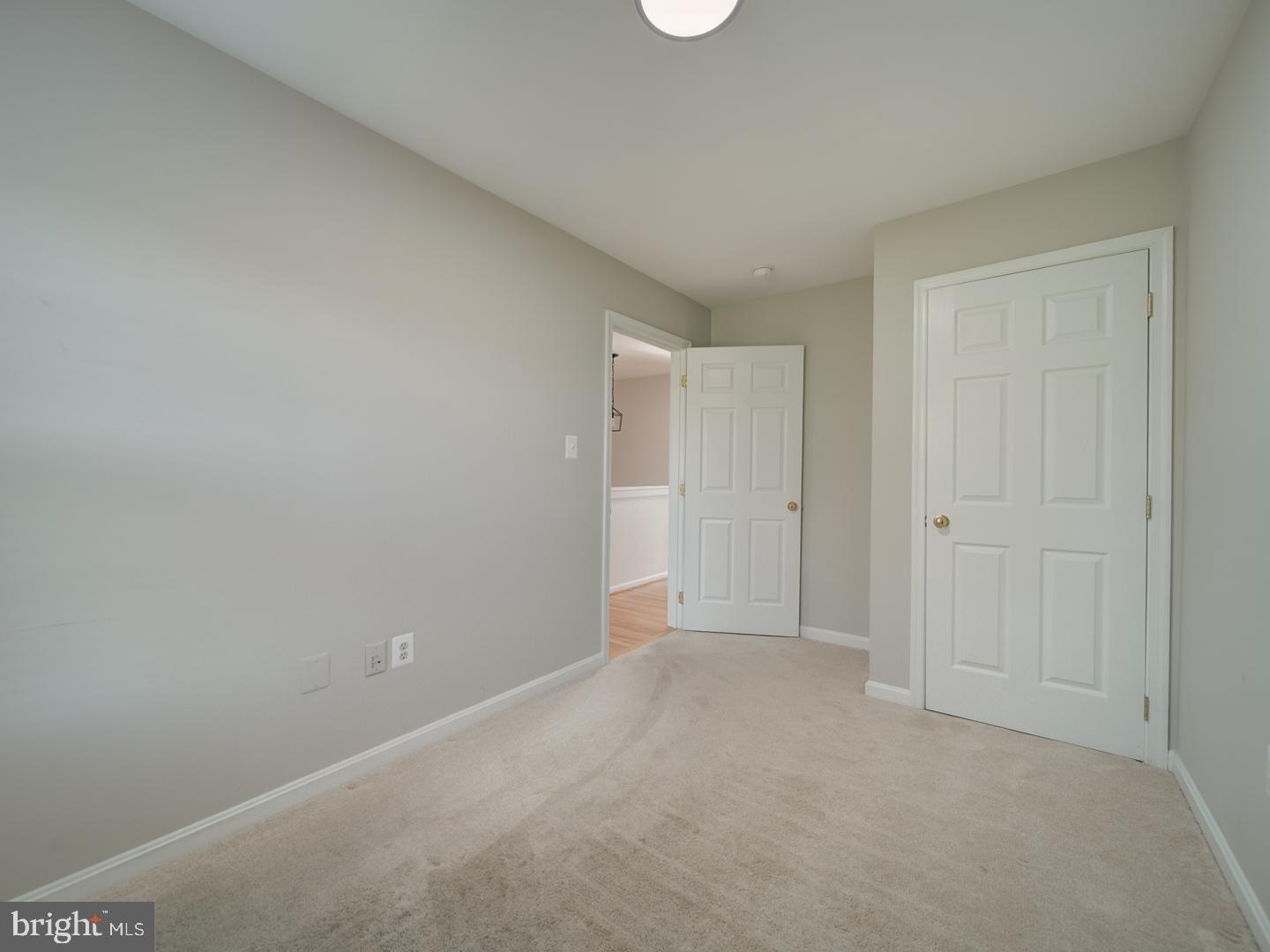 WALNEY VILLAGE - Residential Lease