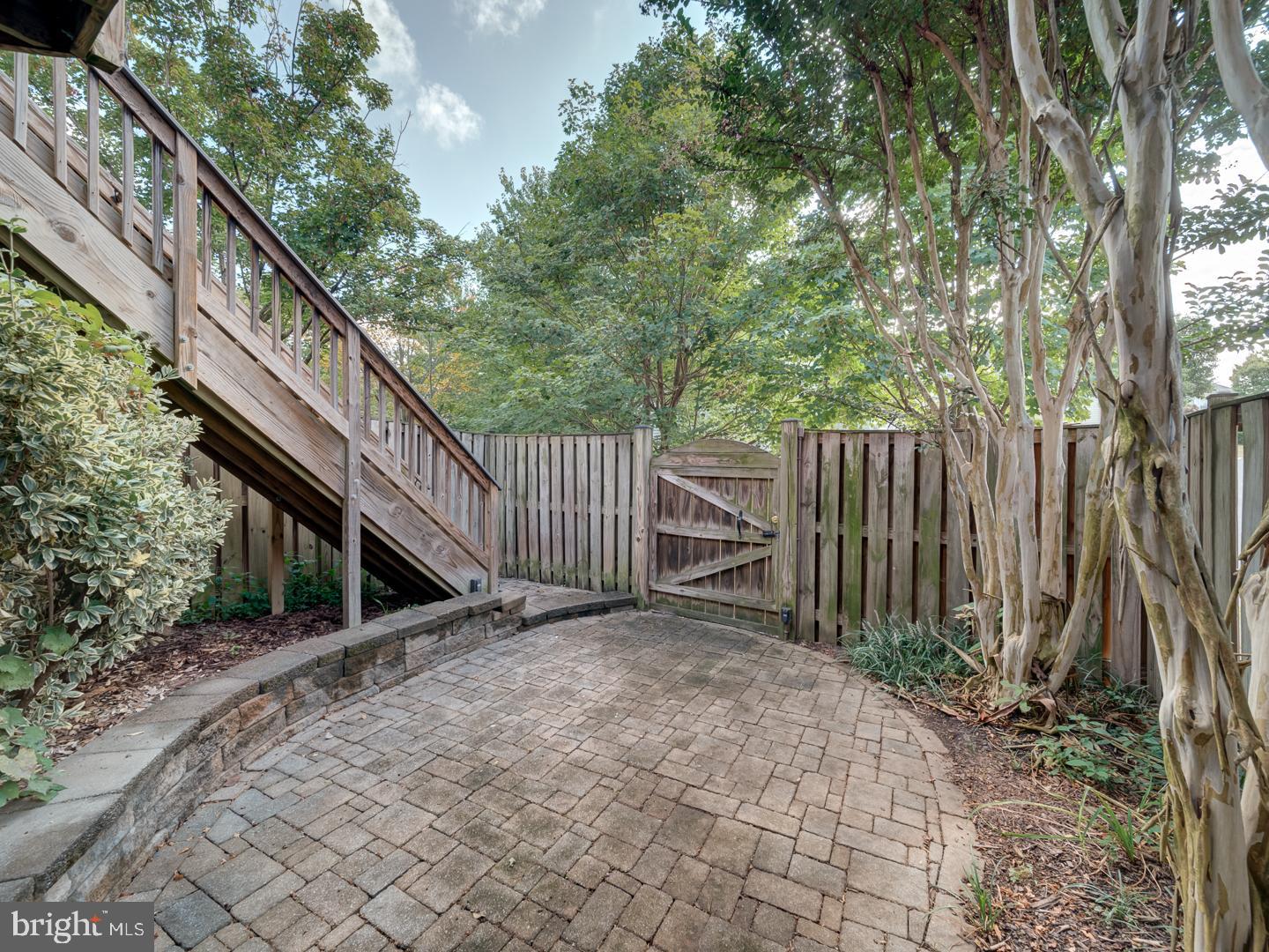 WALNEY VILLAGE - Residential Lease