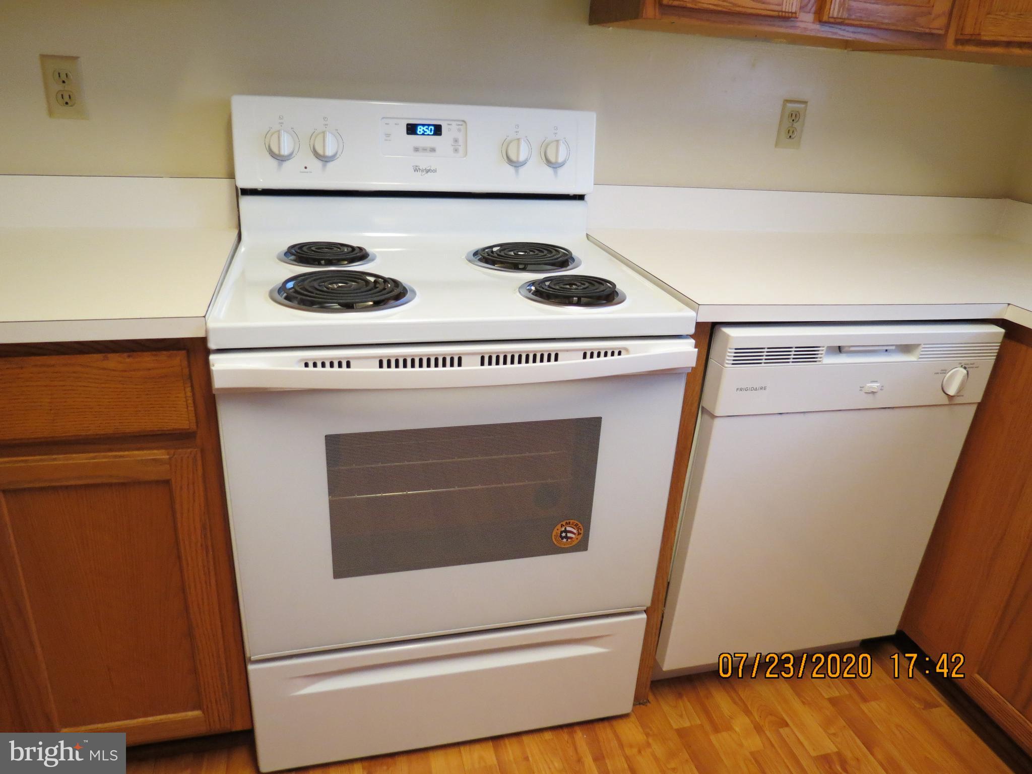 GEORGETOWN SQUARE - Residential