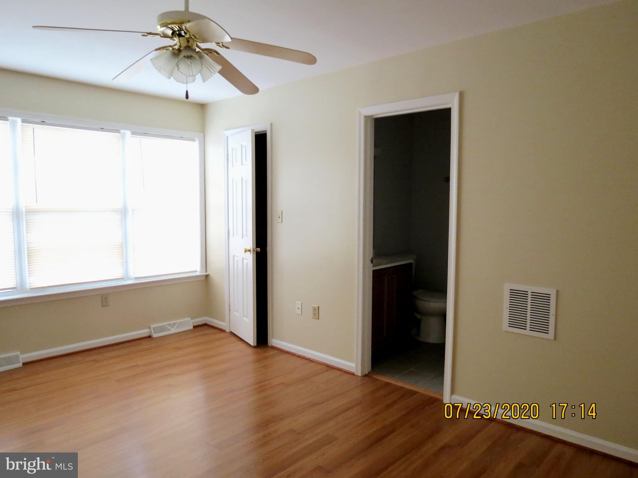 GEORGETOWN SQUARE - Residential