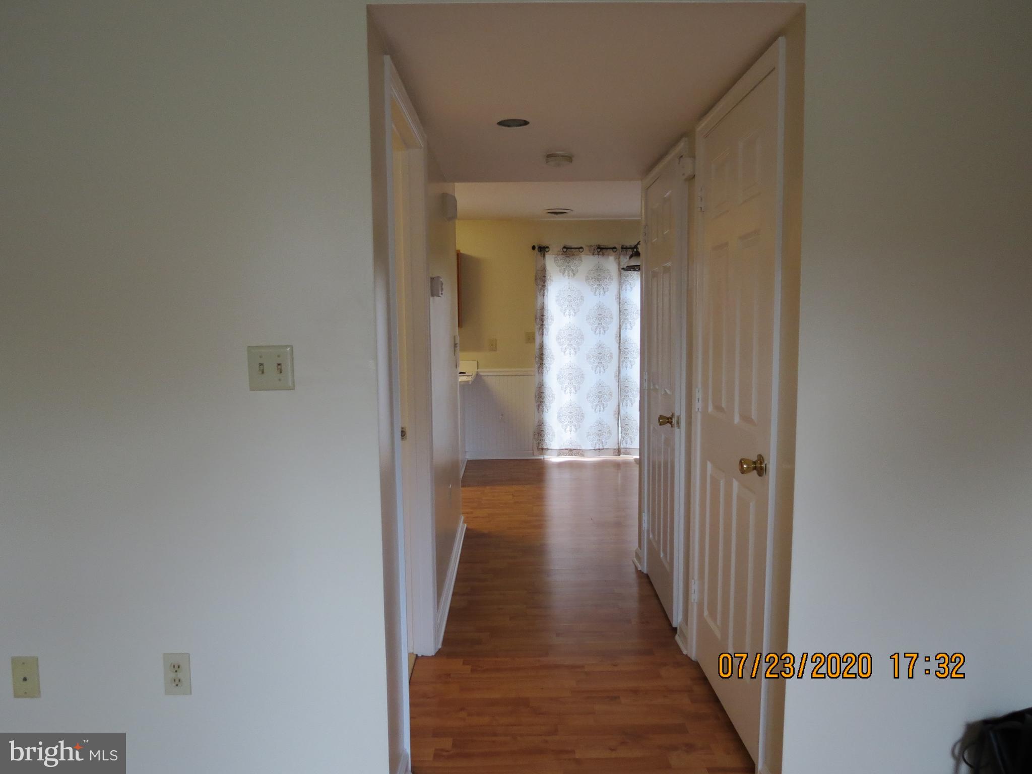 GEORGETOWN SQUARE - Residential