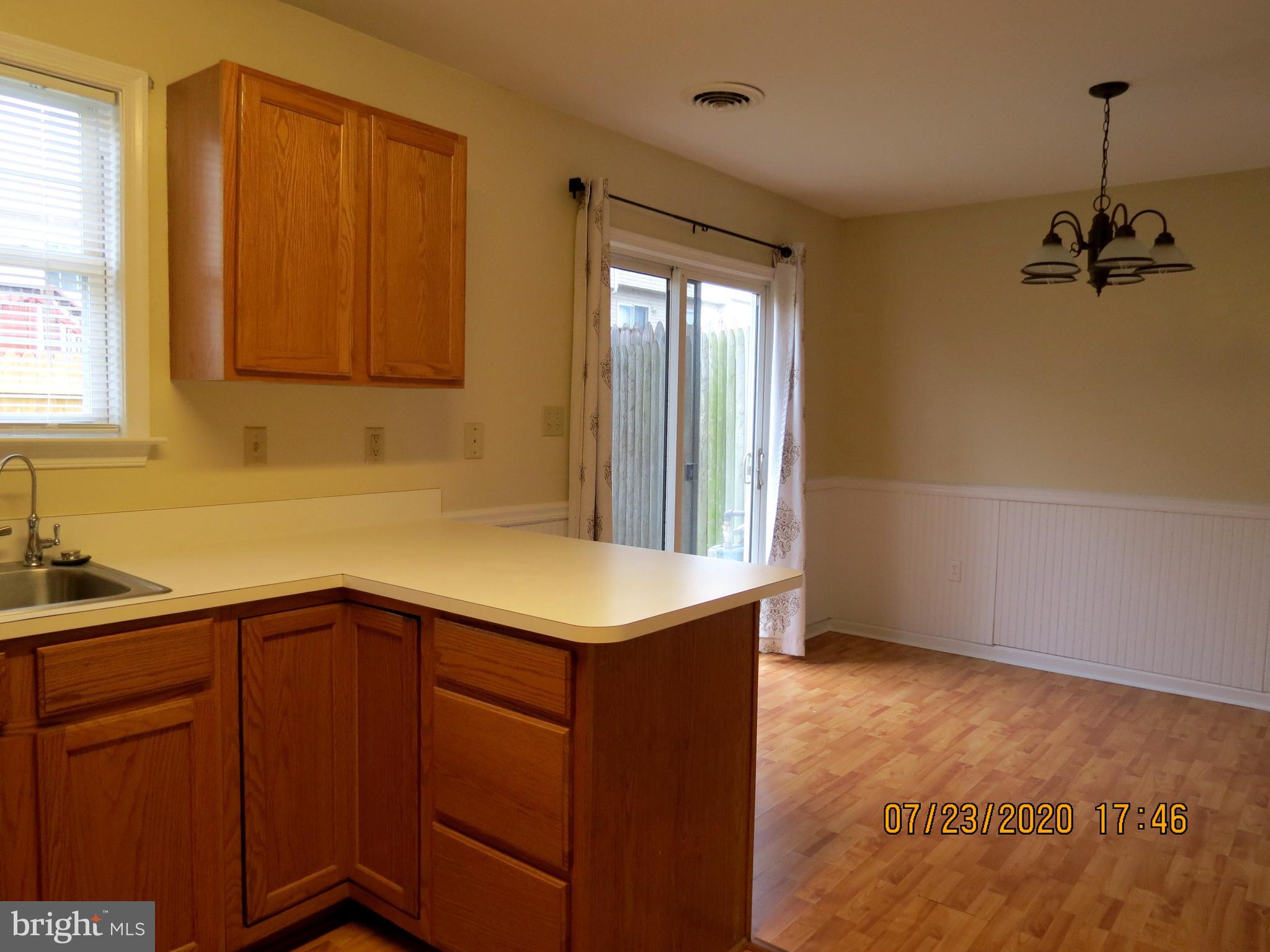 GEORGETOWN SQUARE - Residential