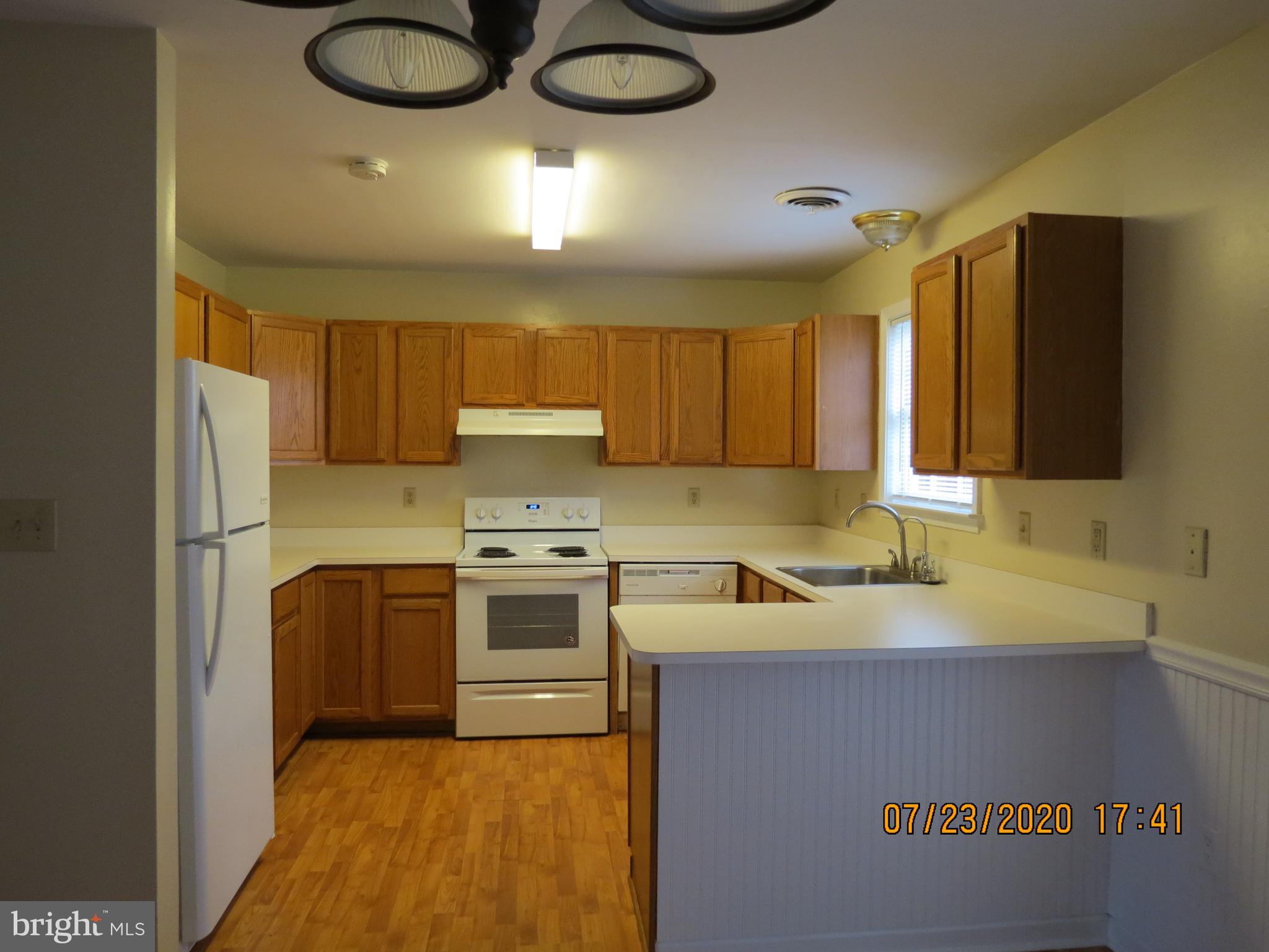 GEORGETOWN SQUARE - Residential