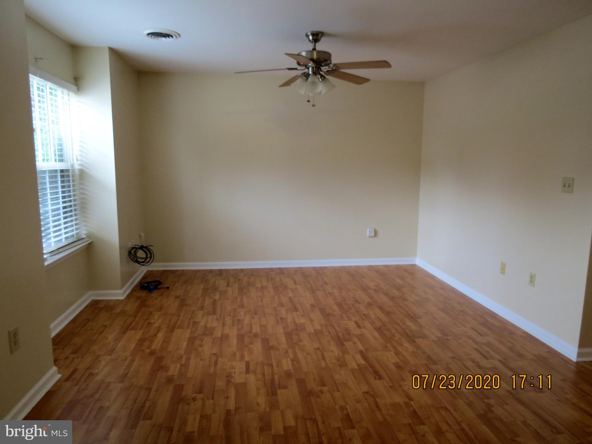 GEORGETOWN SQUARE - Residential