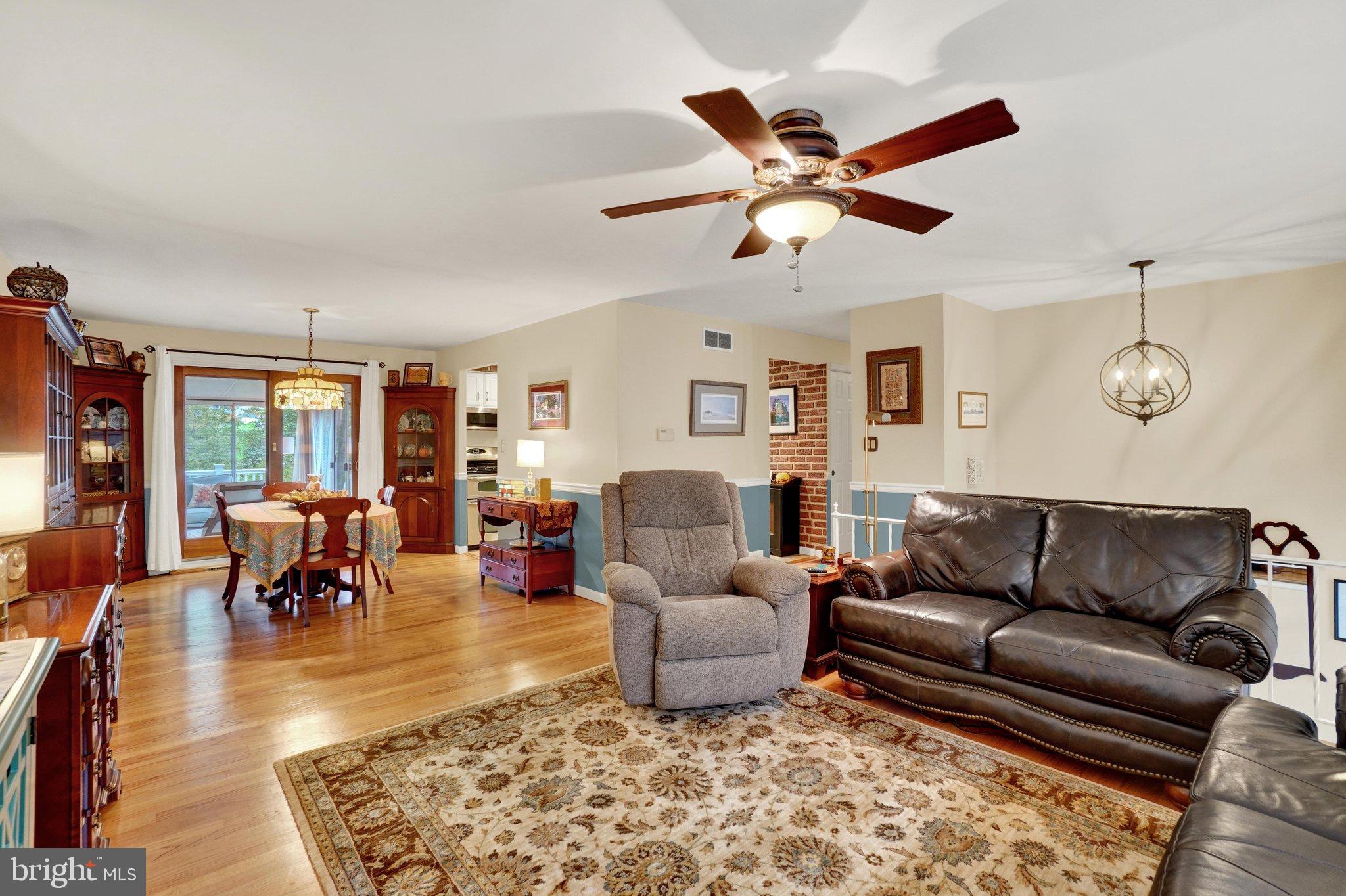 2731 CAMBRIDGE ROAD