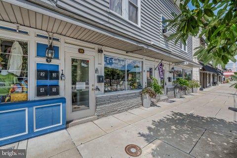 Condo For Rent - 15 N Washington St St #5<br/> BERKELEY SPRINGS, WV 25411