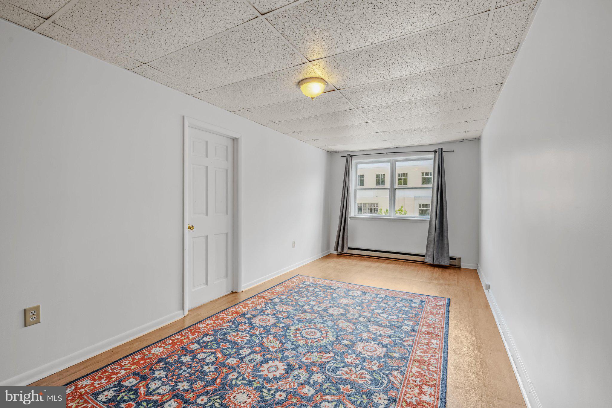 15 N WASHINGTON ST 5