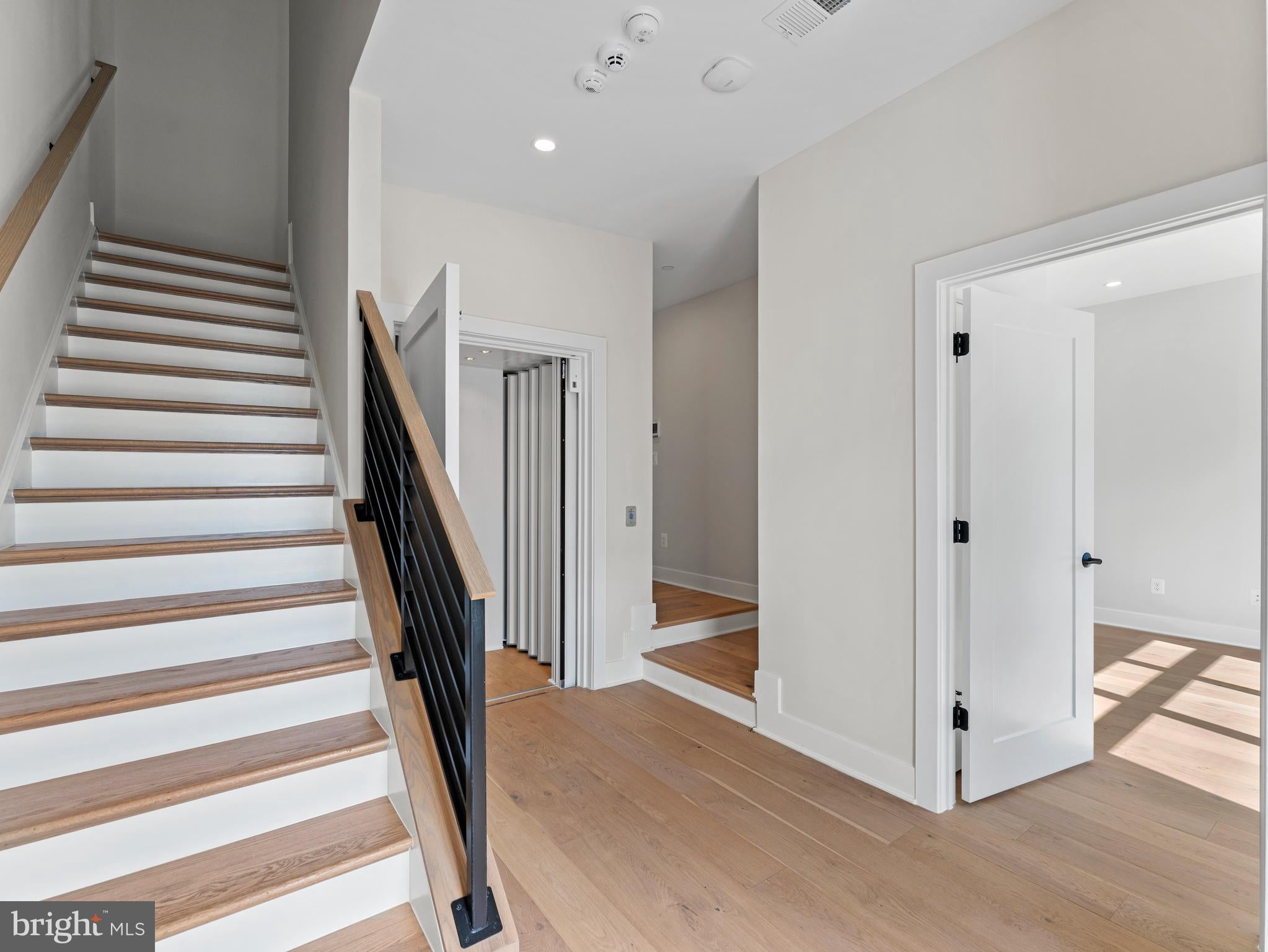 2015 TYSONS RIDGELINE ROAD