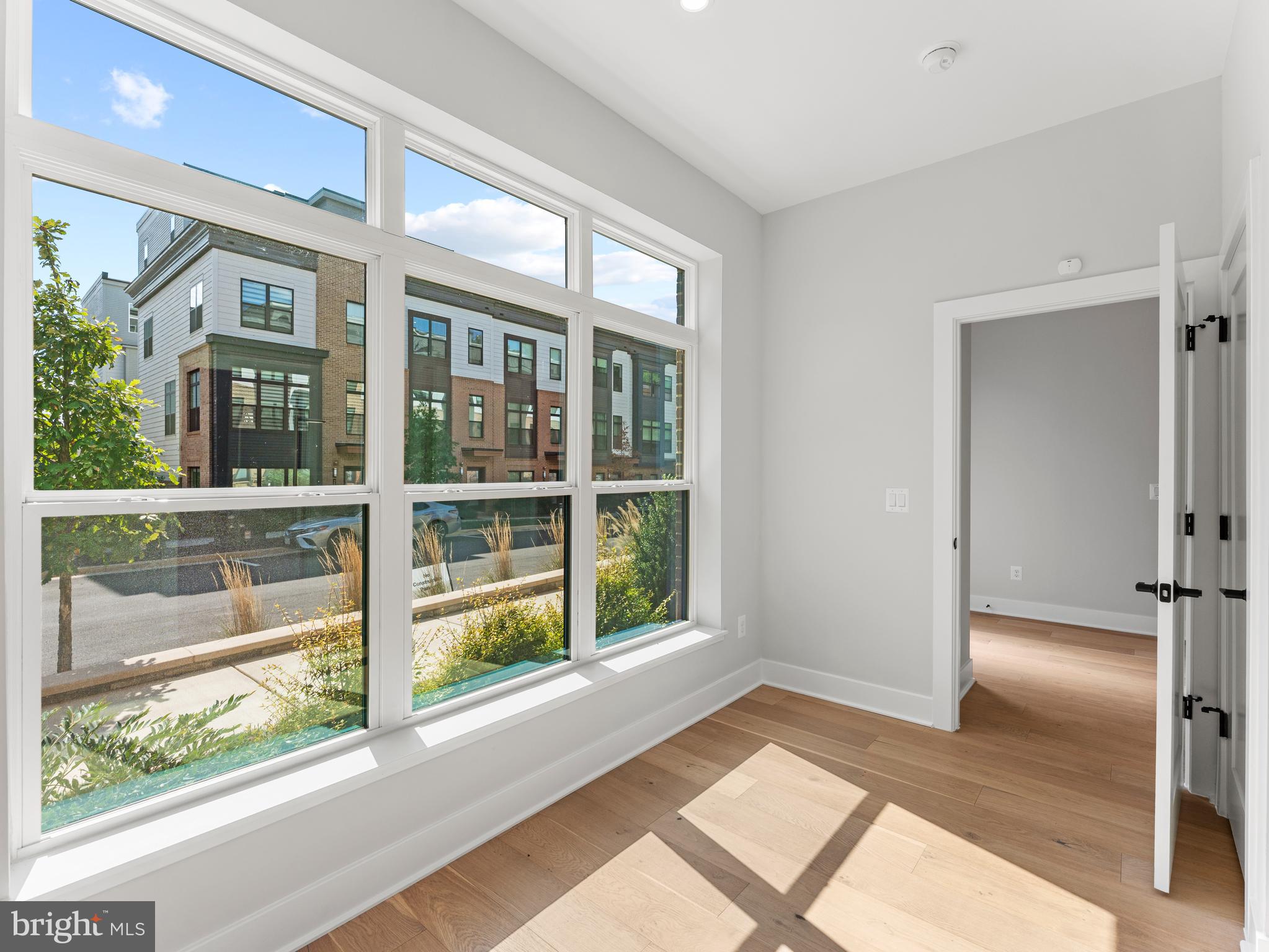 2015 TYSONS RIDGELINE ROAD