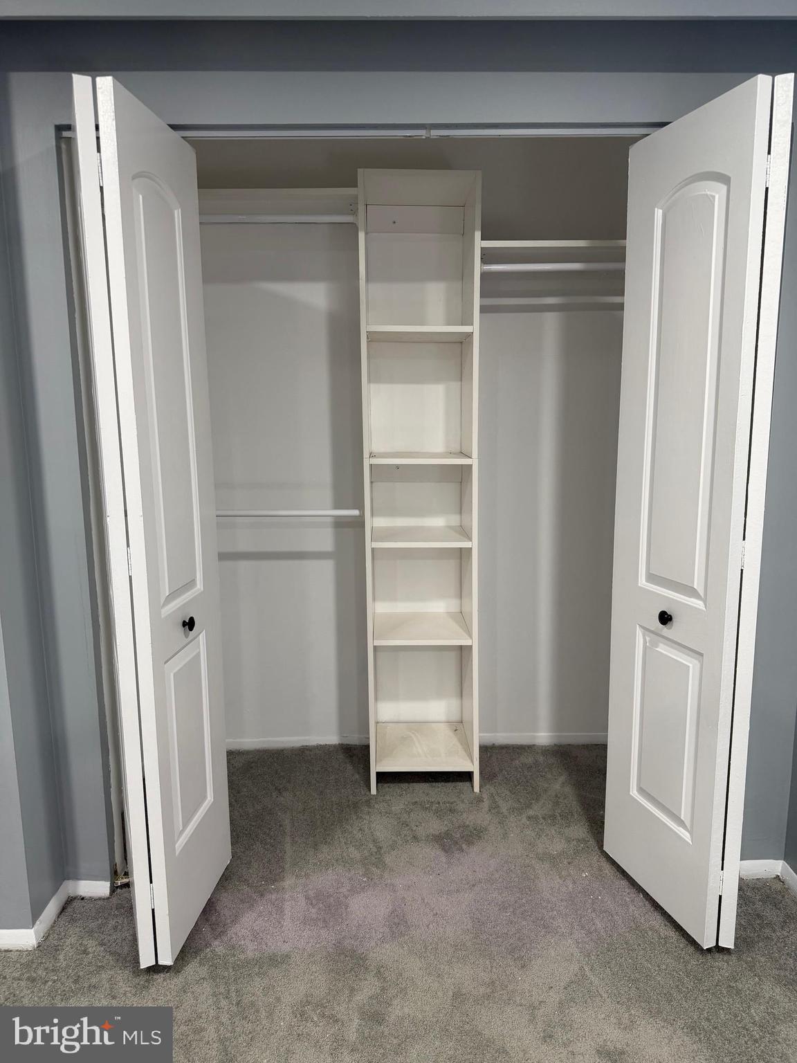 GREENBERRY WOODS - Residential