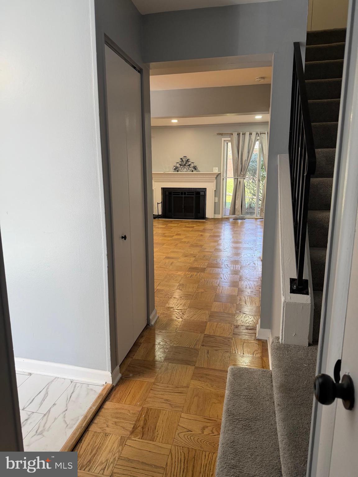 GREENBERRY WOODS - Residential