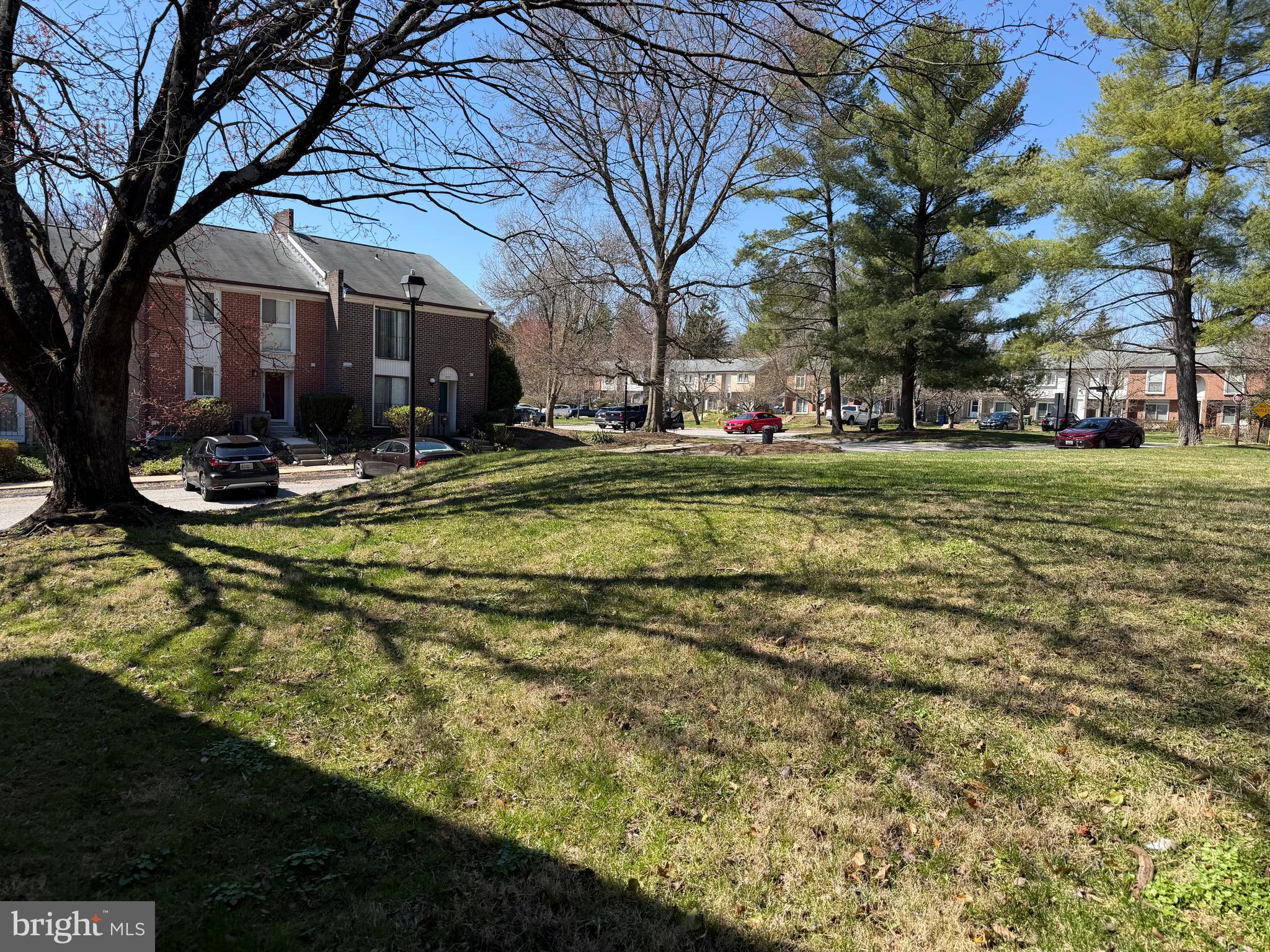 GREENBERRY WOODS - Residential