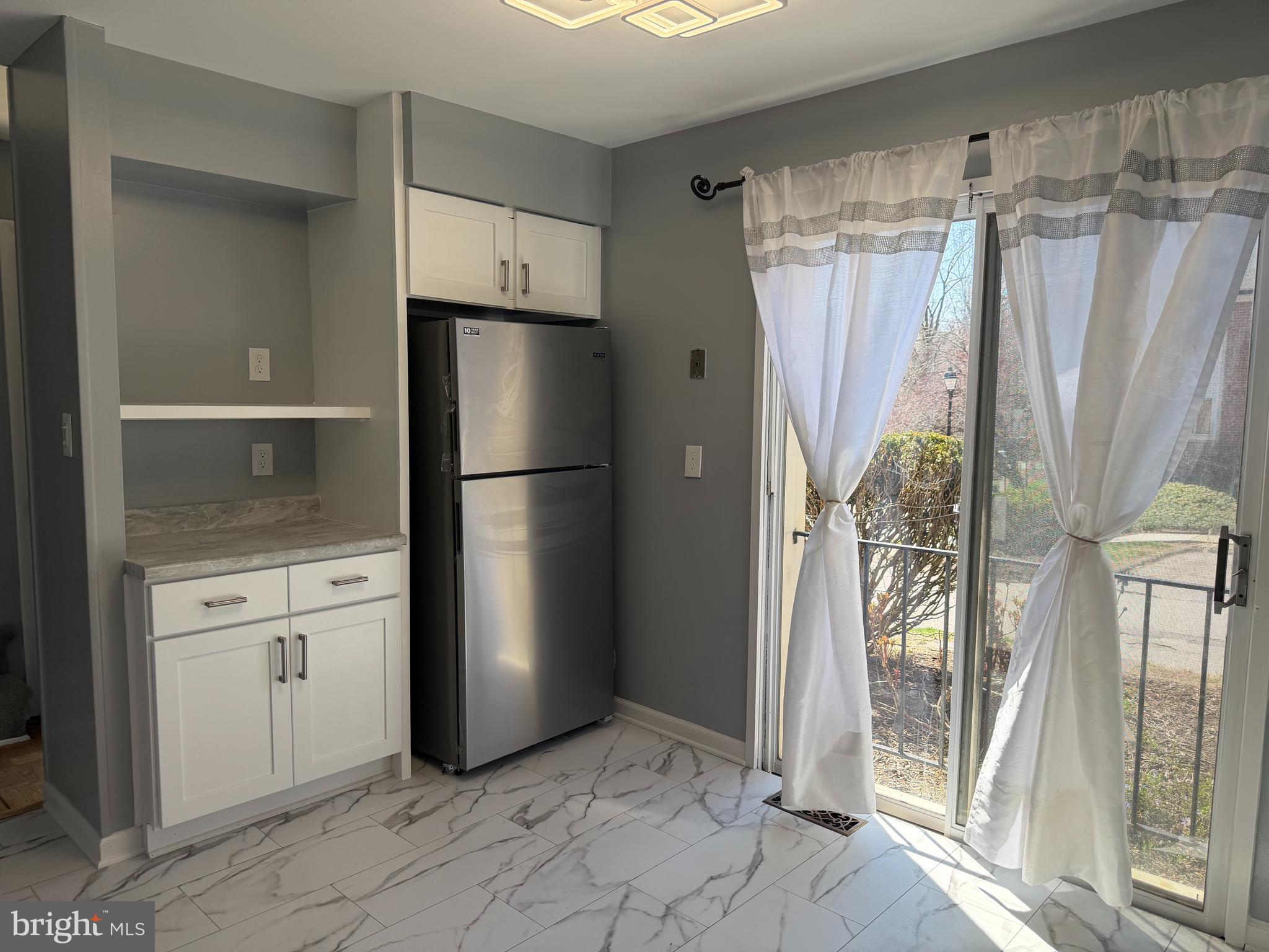 GREENBERRY WOODS - Residential