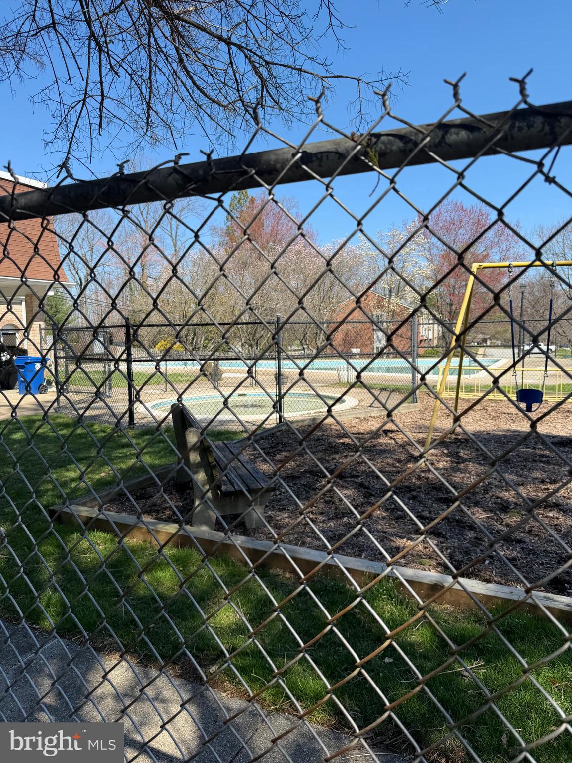 GREENBERRY WOODS - Residential