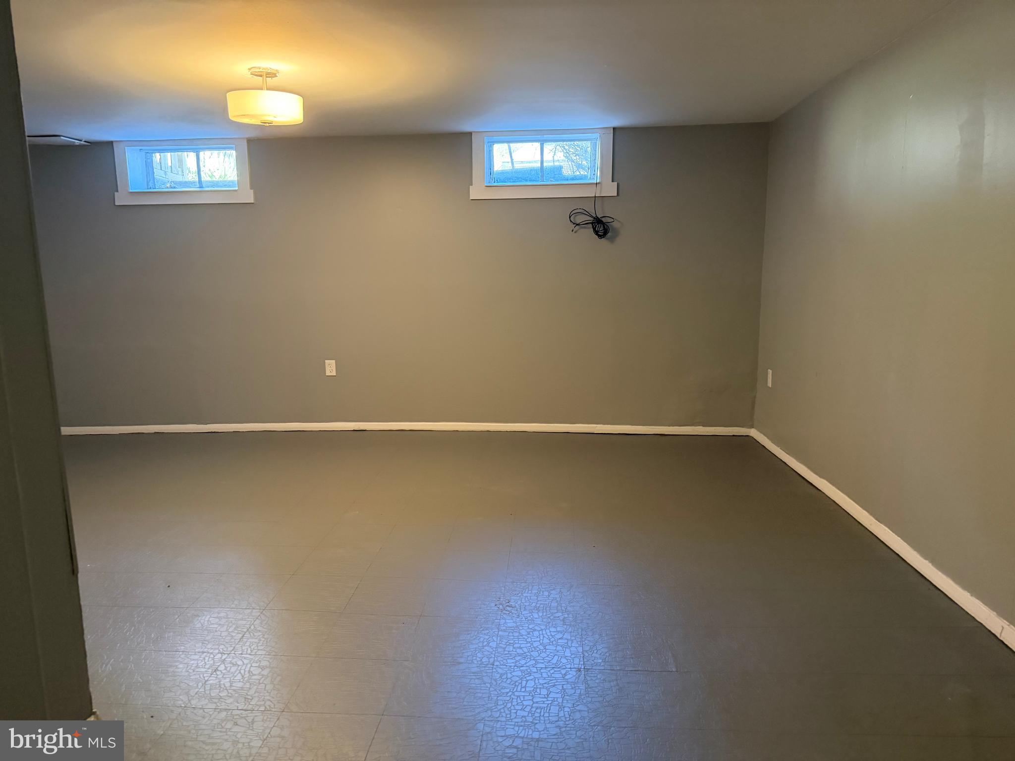 GREENBERRY WOODS - Residential