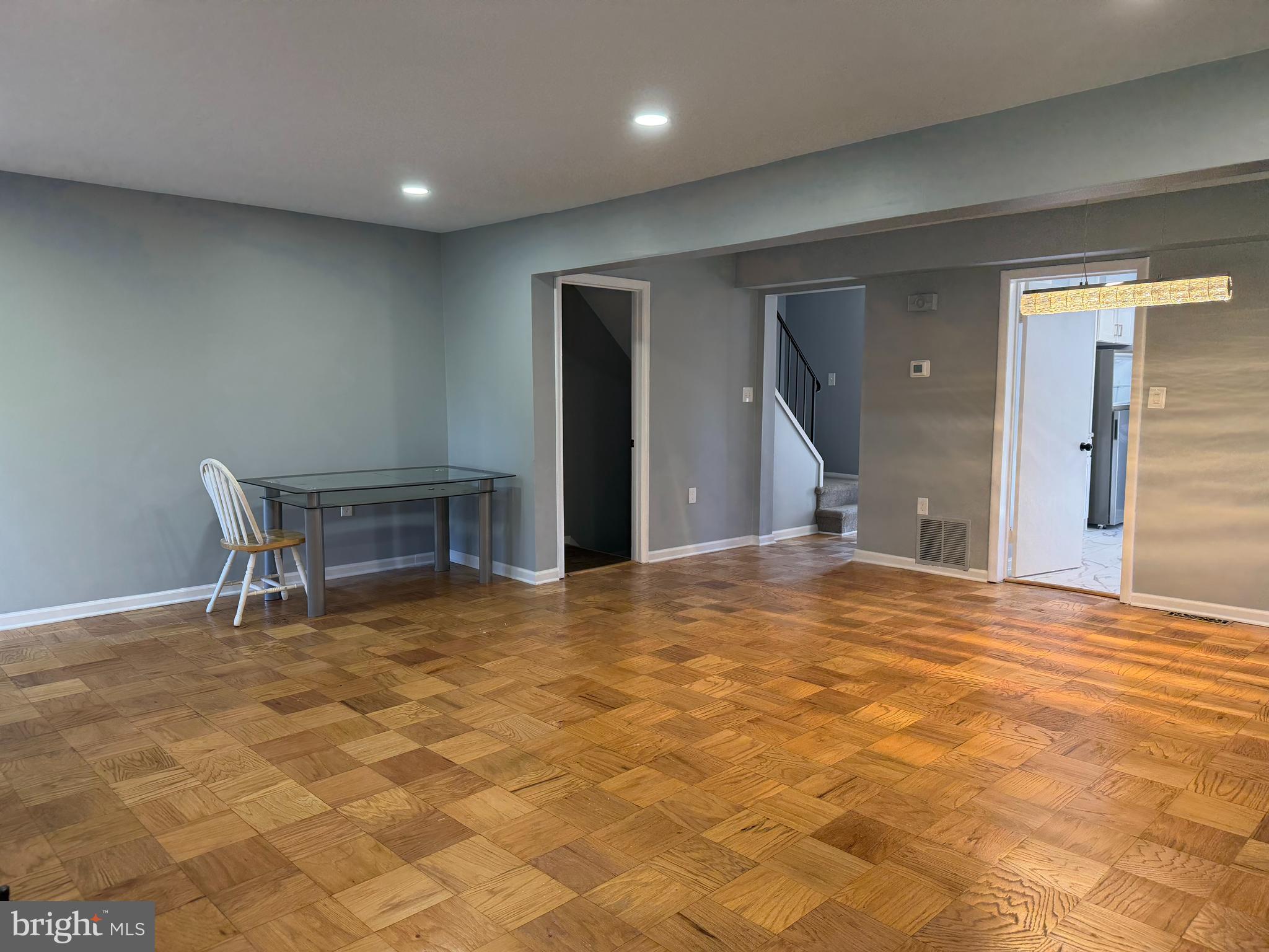 GREENBERRY WOODS - Residential