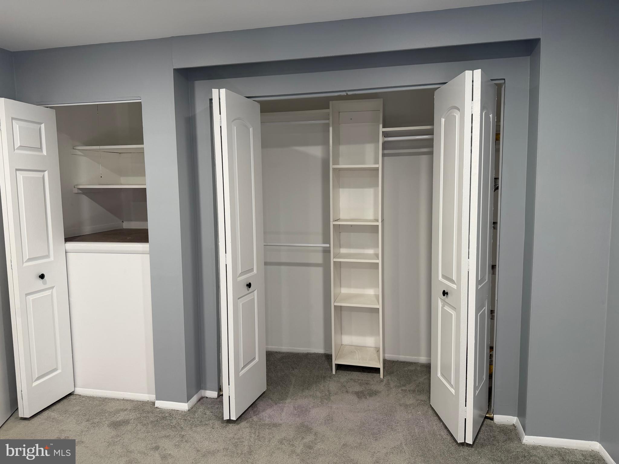 GREENBERRY WOODS - Residential