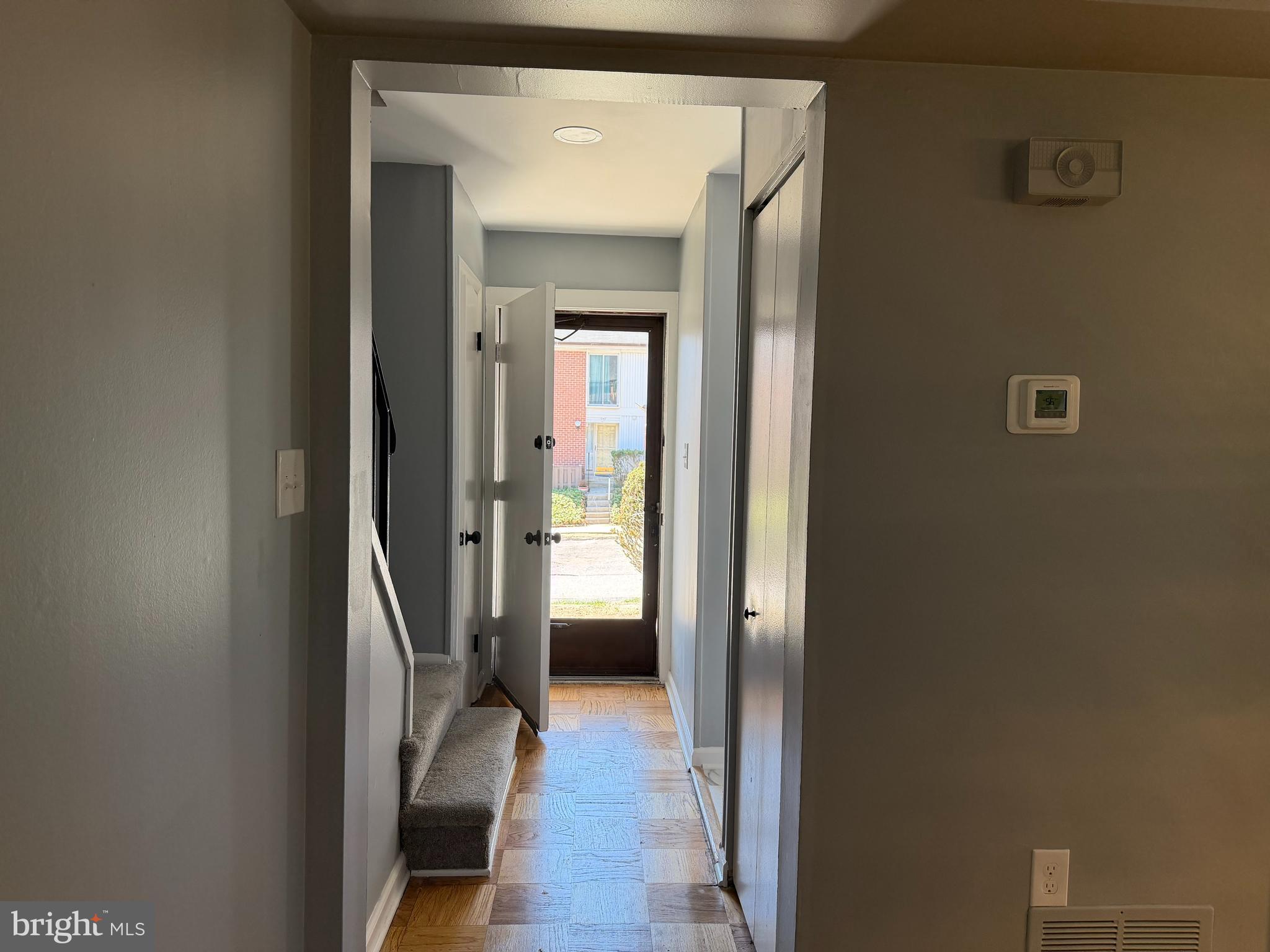 GREENBERRY WOODS - Residential