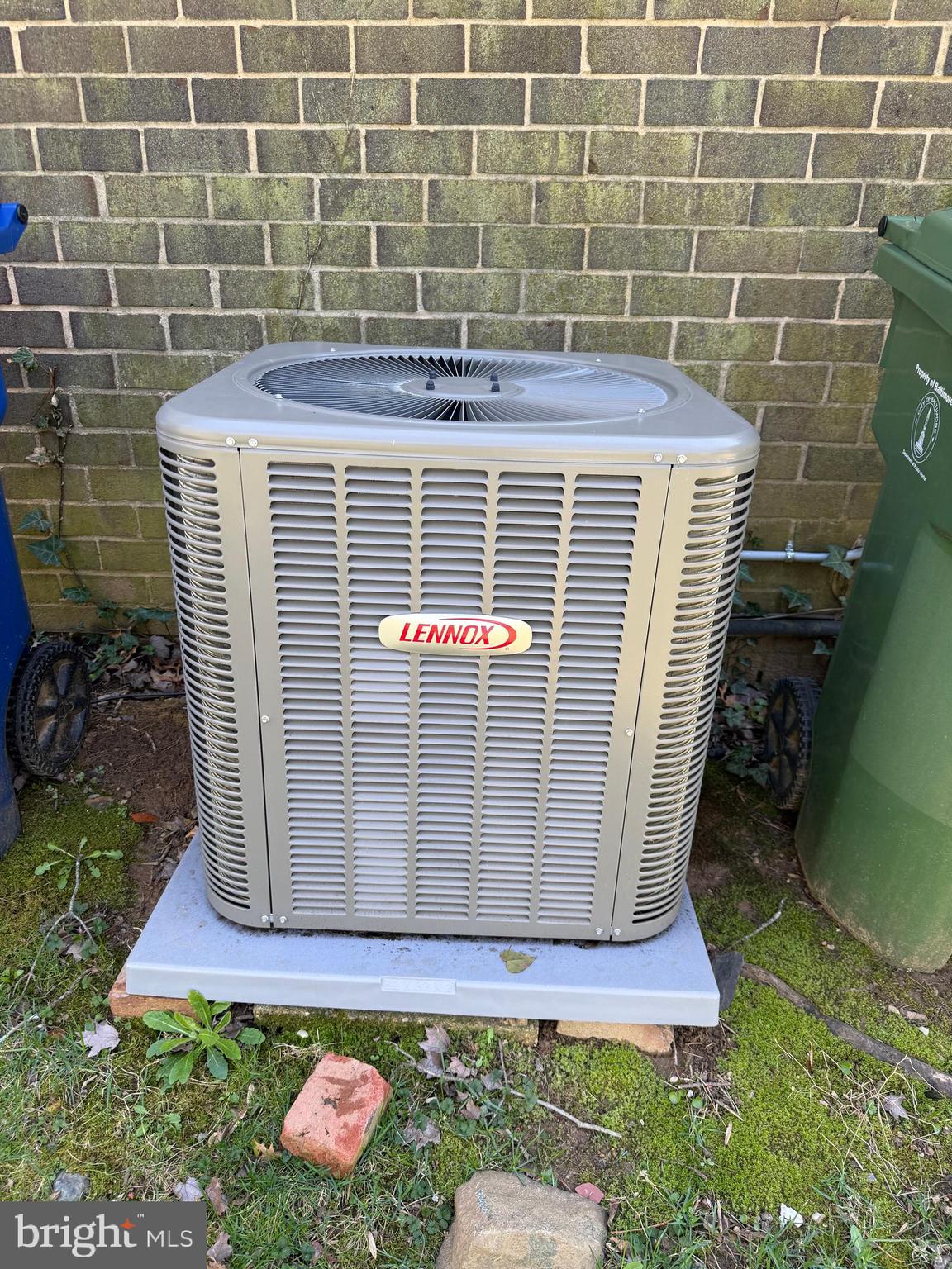 GREENBERRY WOODS - Residential