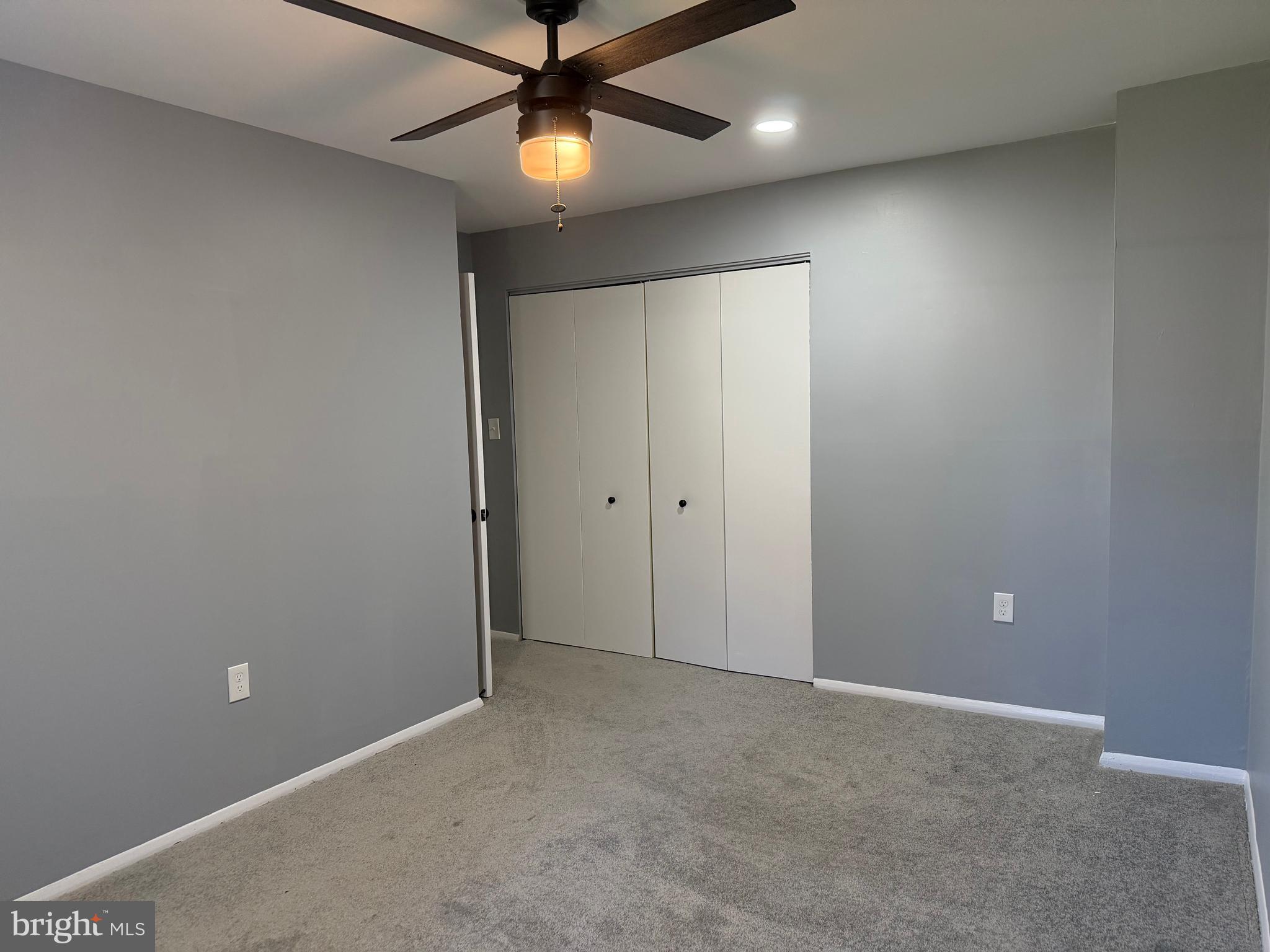 GREENBERRY WOODS - Residential