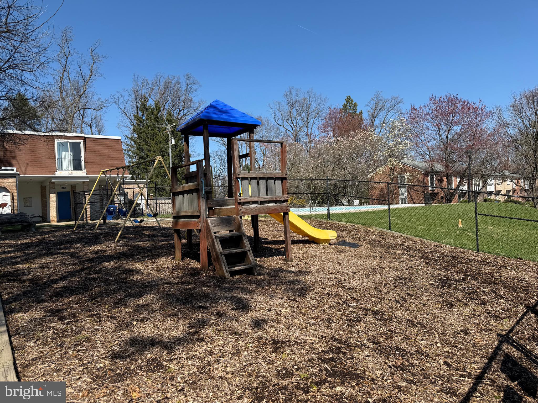 GREENBERRY WOODS - Residential