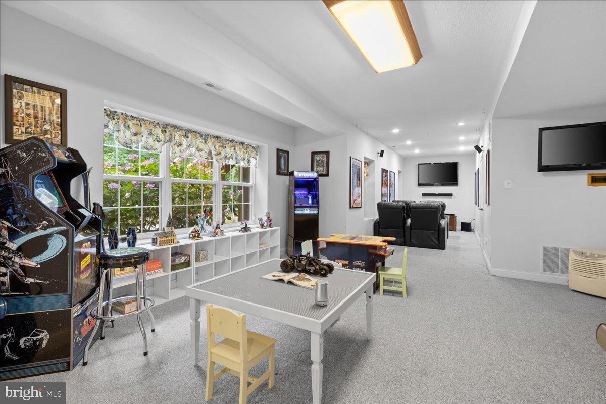 WEST RIVER PLANTATION - Residential