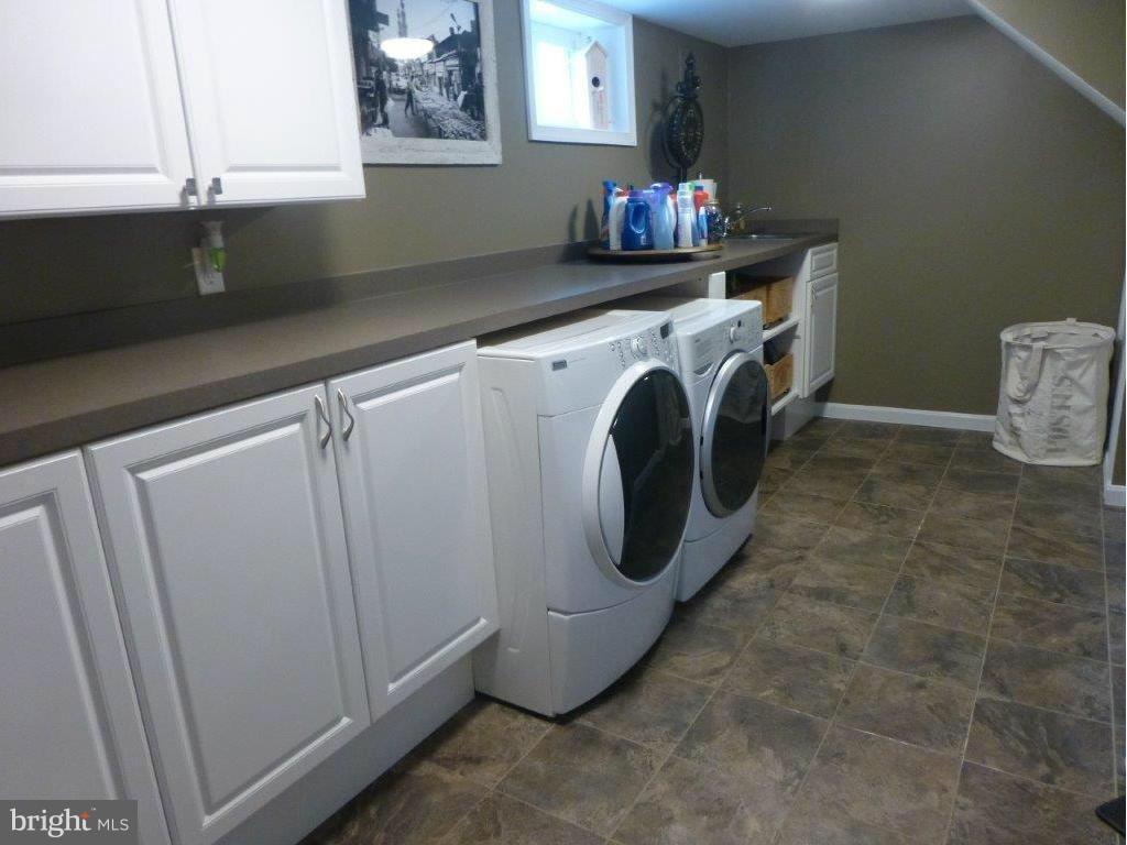 MARUMSCO HILLS - Residential Lease