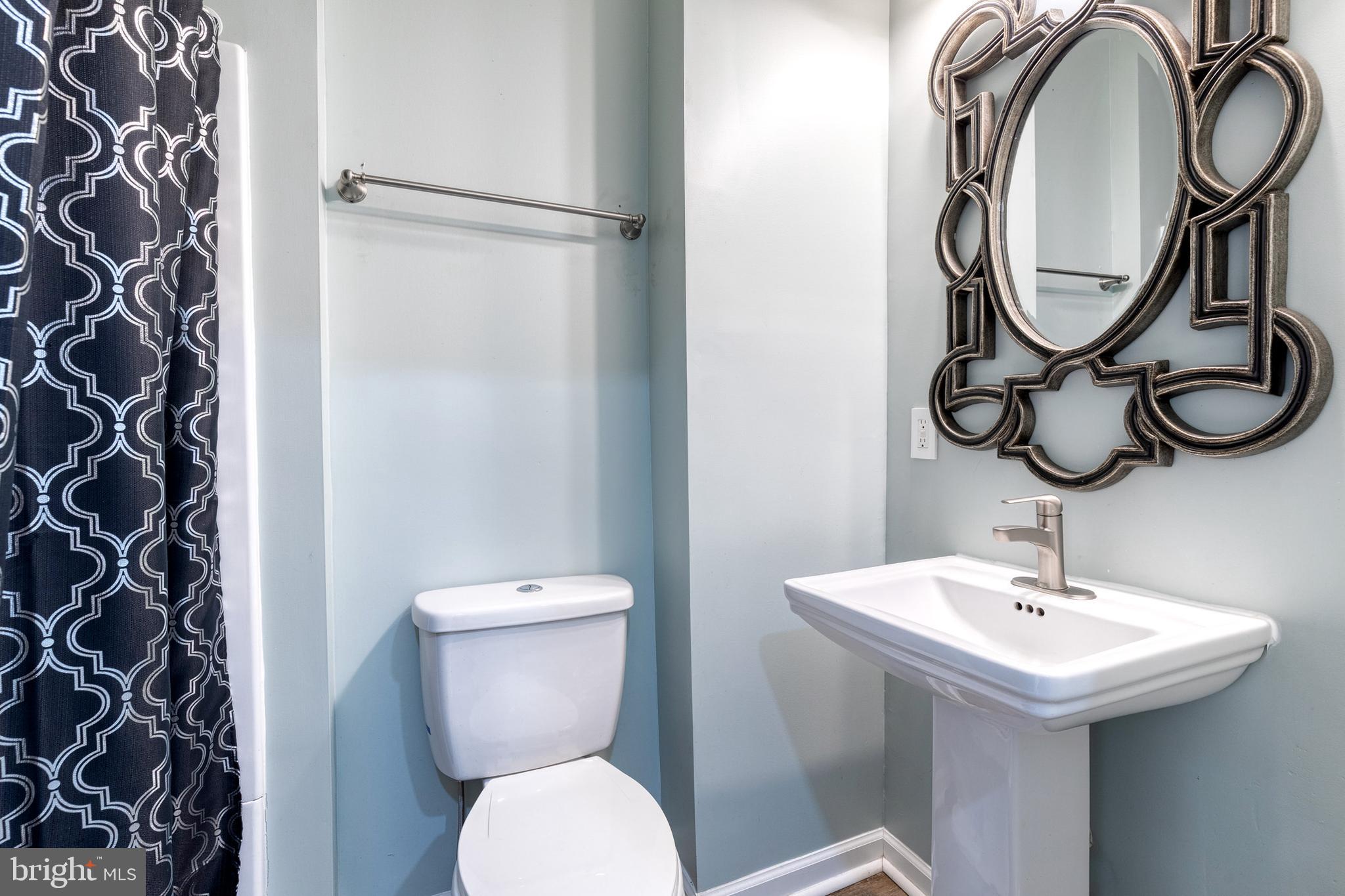 HIGHLANDTOWN - Residential