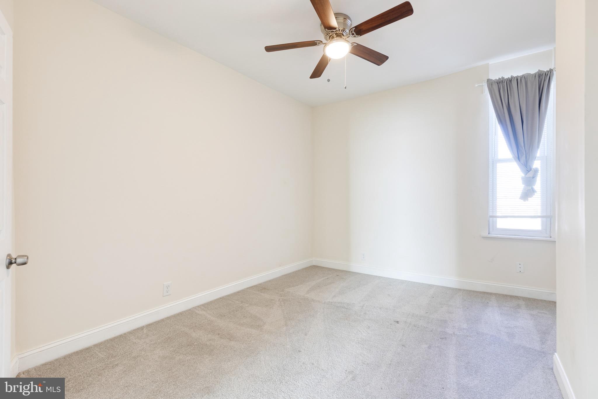 HIGHLANDTOWN - Residential