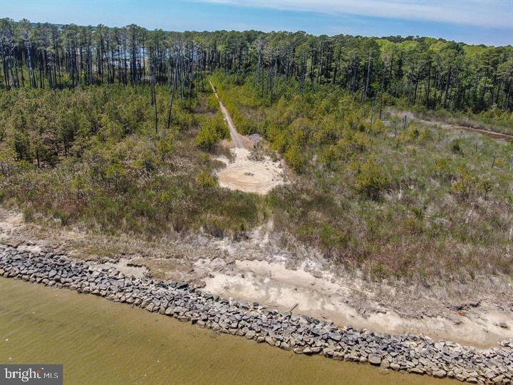 000 FLEETS BAY RD, RTE 650