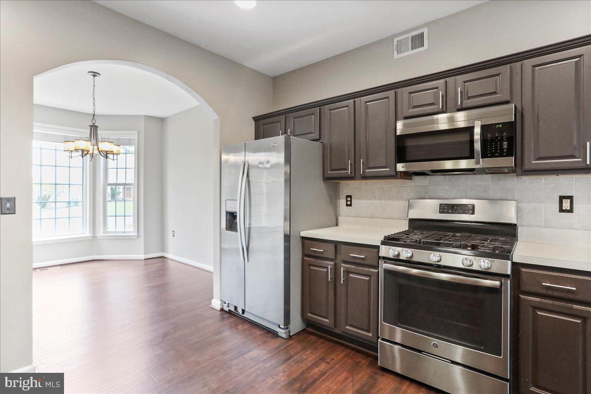 LOCUST HILL - Residential