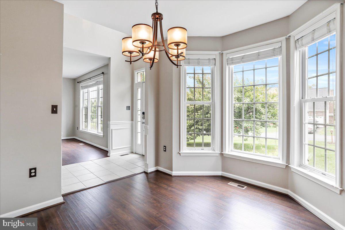 LOCUST HILL - Residential