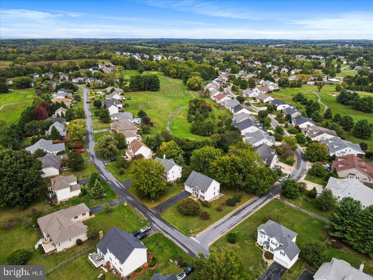 LOCUST HILL - Residential