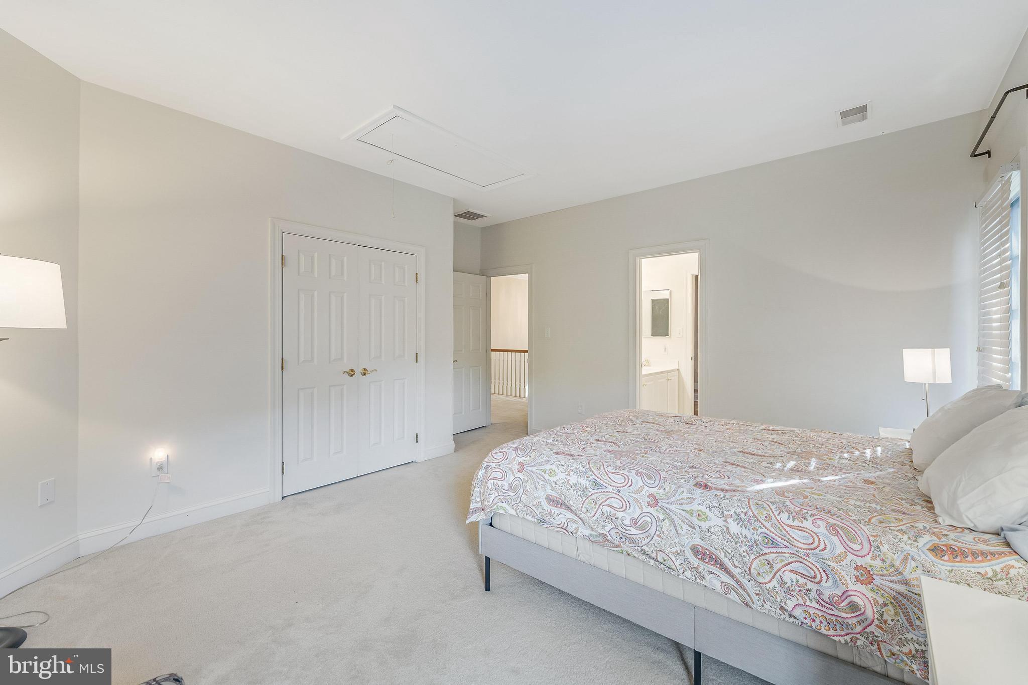 MAPLEWOOD - Residential