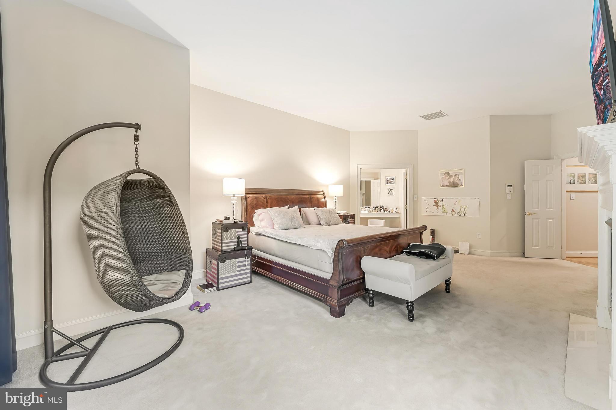 MAPLEWOOD - Residential