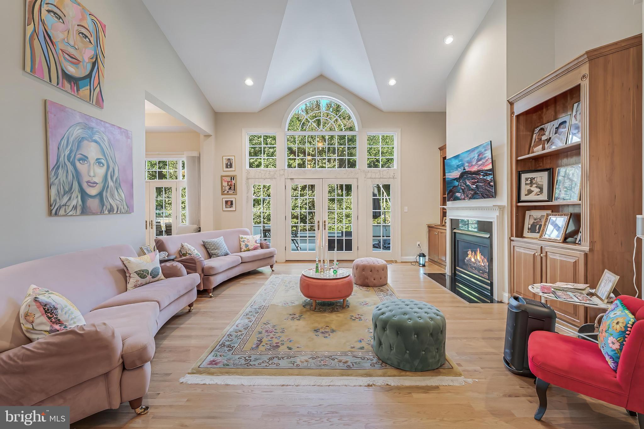 MAPLEWOOD - Residential