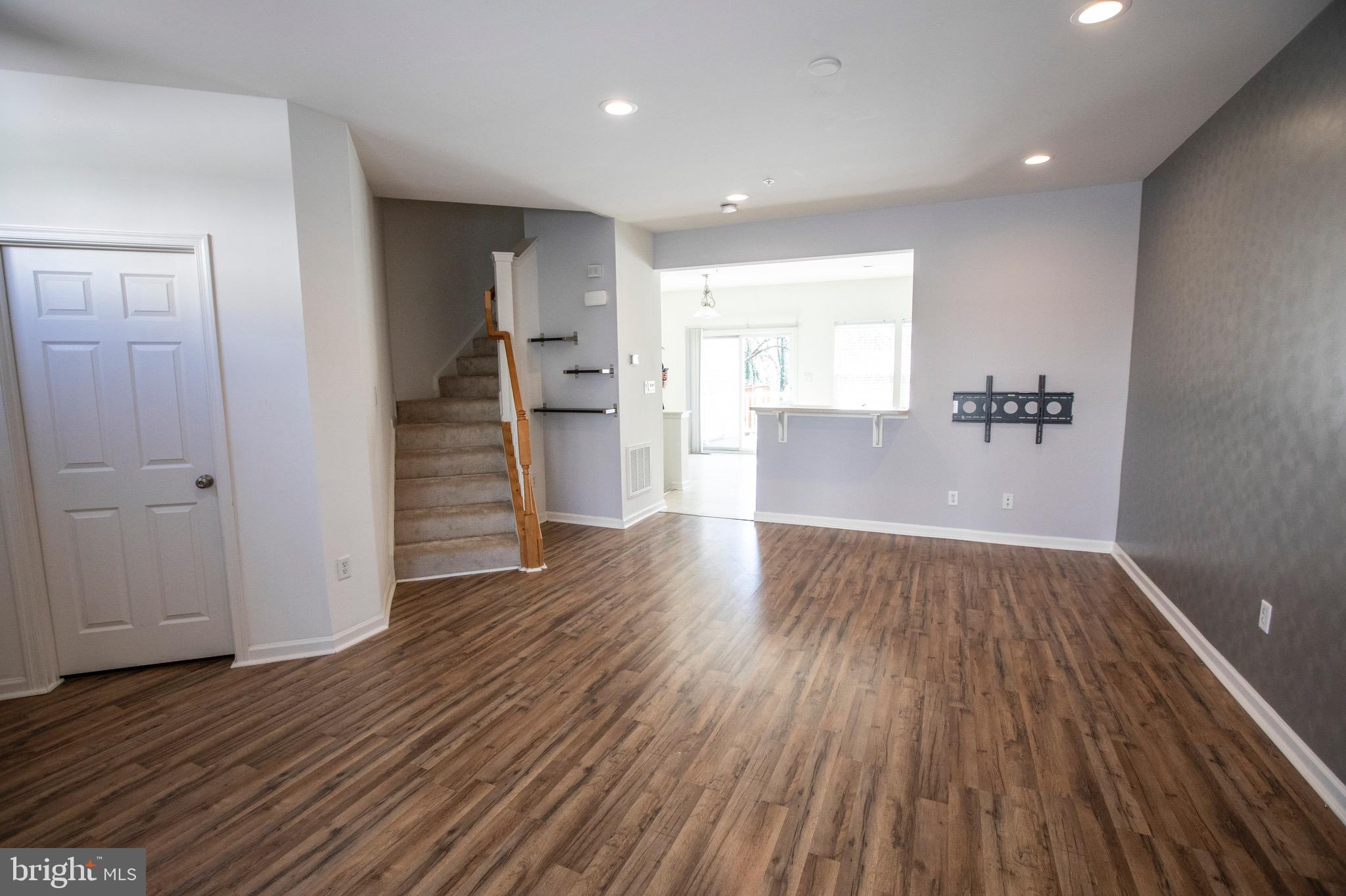 WYNDHOLME WOODS - Residential