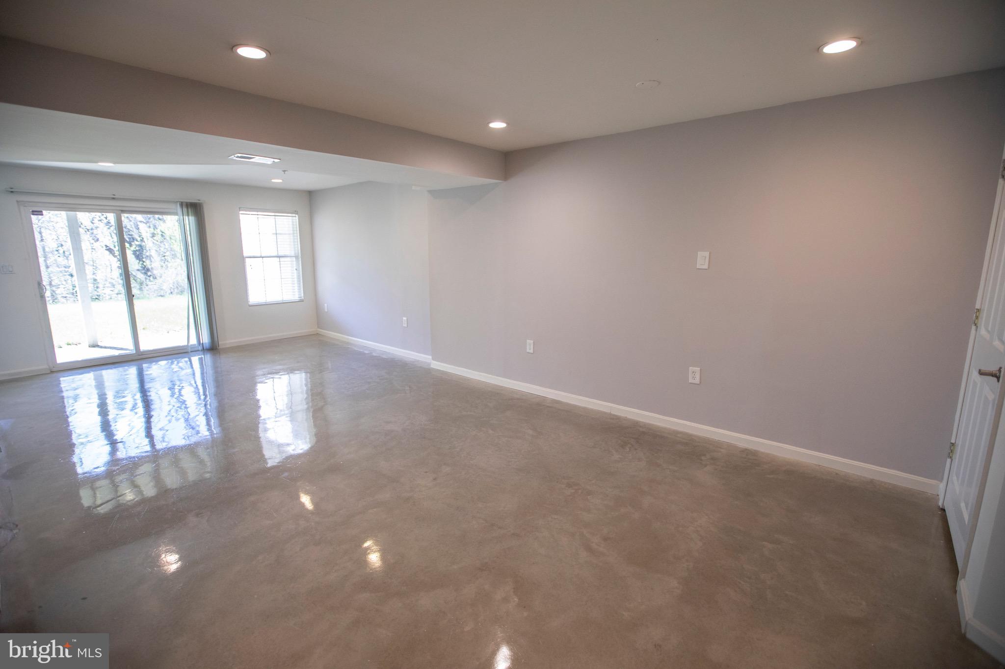 WYNDHOLME WOODS - Residential