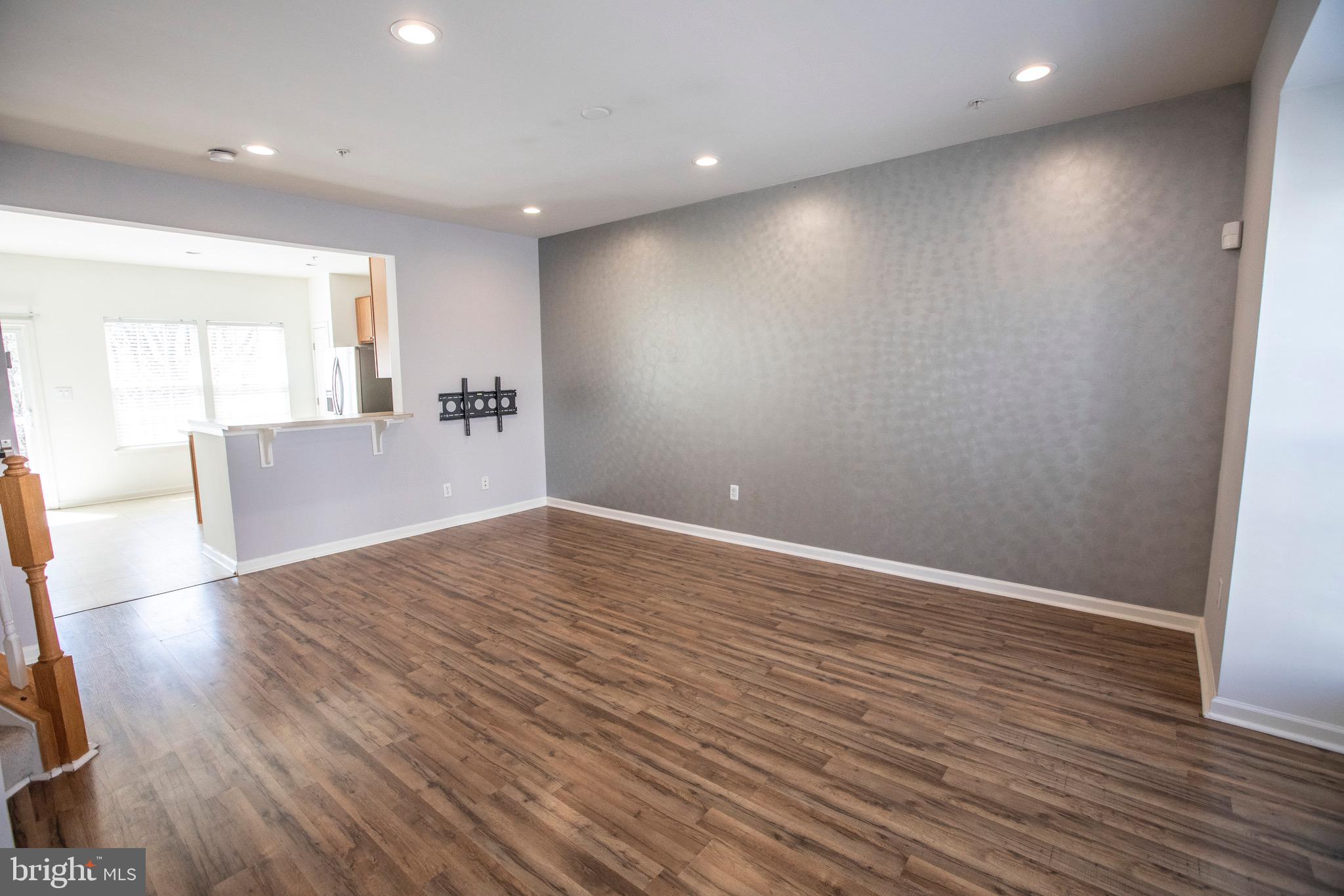 WYNDHOLME WOODS - Residential