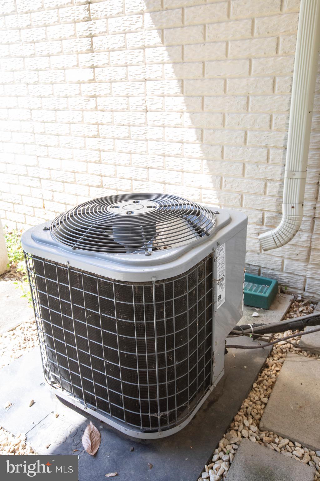 WYNDHOLME WOODS - Residential