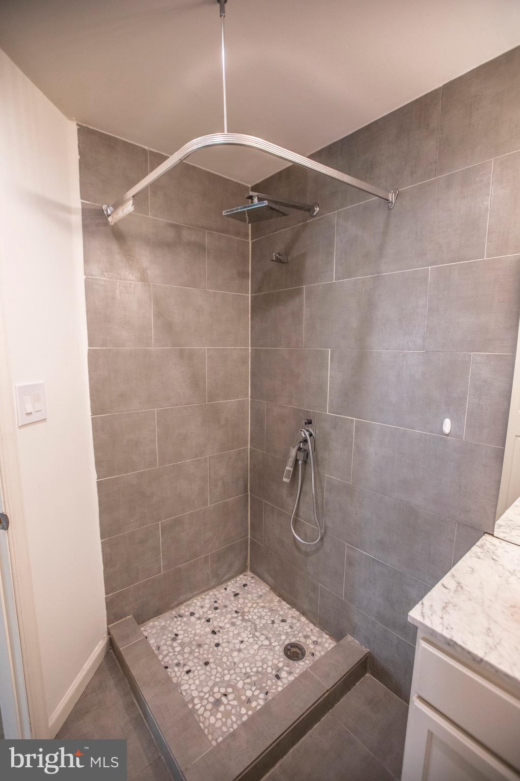 WYNDHOLME WOODS - Residential