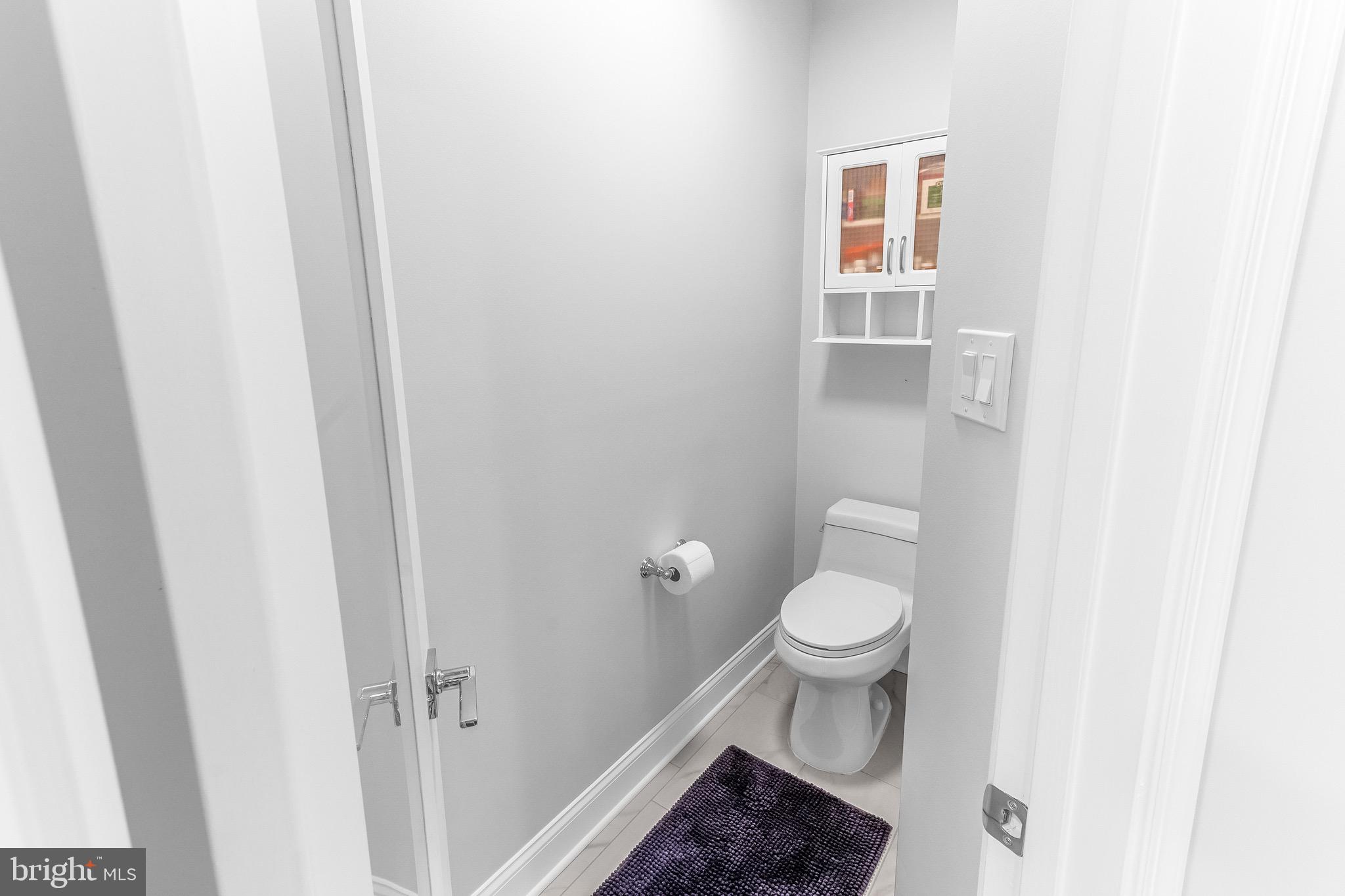 APPLE KNOLLS ESTATES - Residential