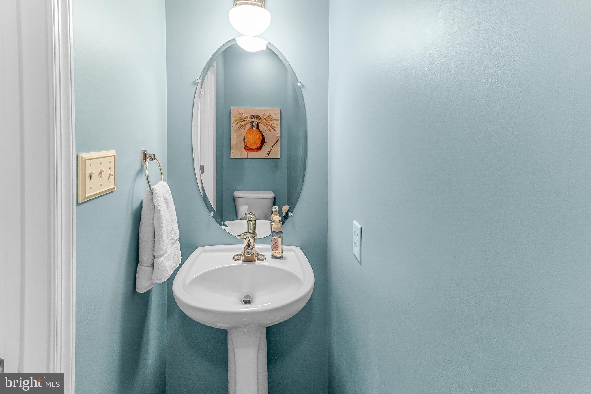 APPLE KNOLLS ESTATES - Residential