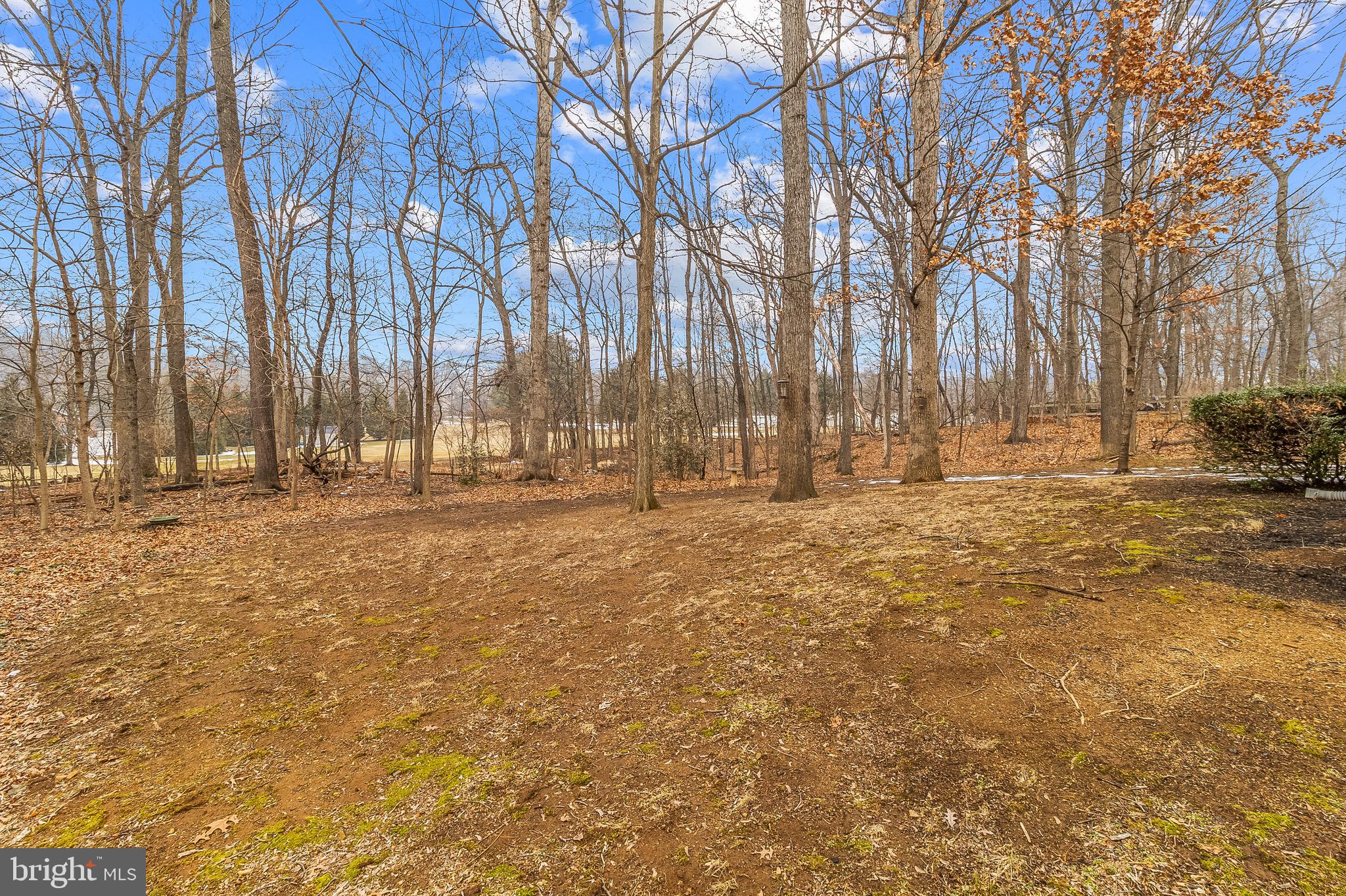 APPLE KNOLLS ESTATES - Residential