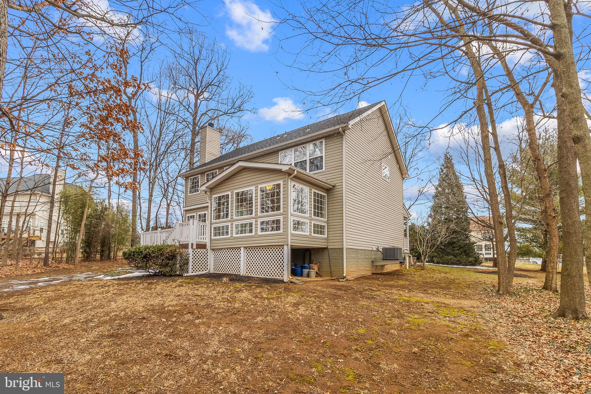 APPLE KNOLLS ESTATES - Residential