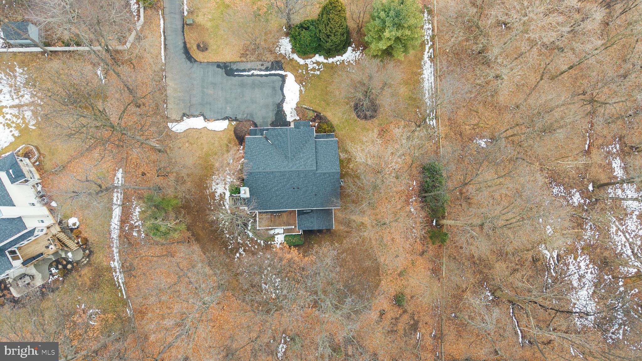 APPLE KNOLLS ESTATES - Residential