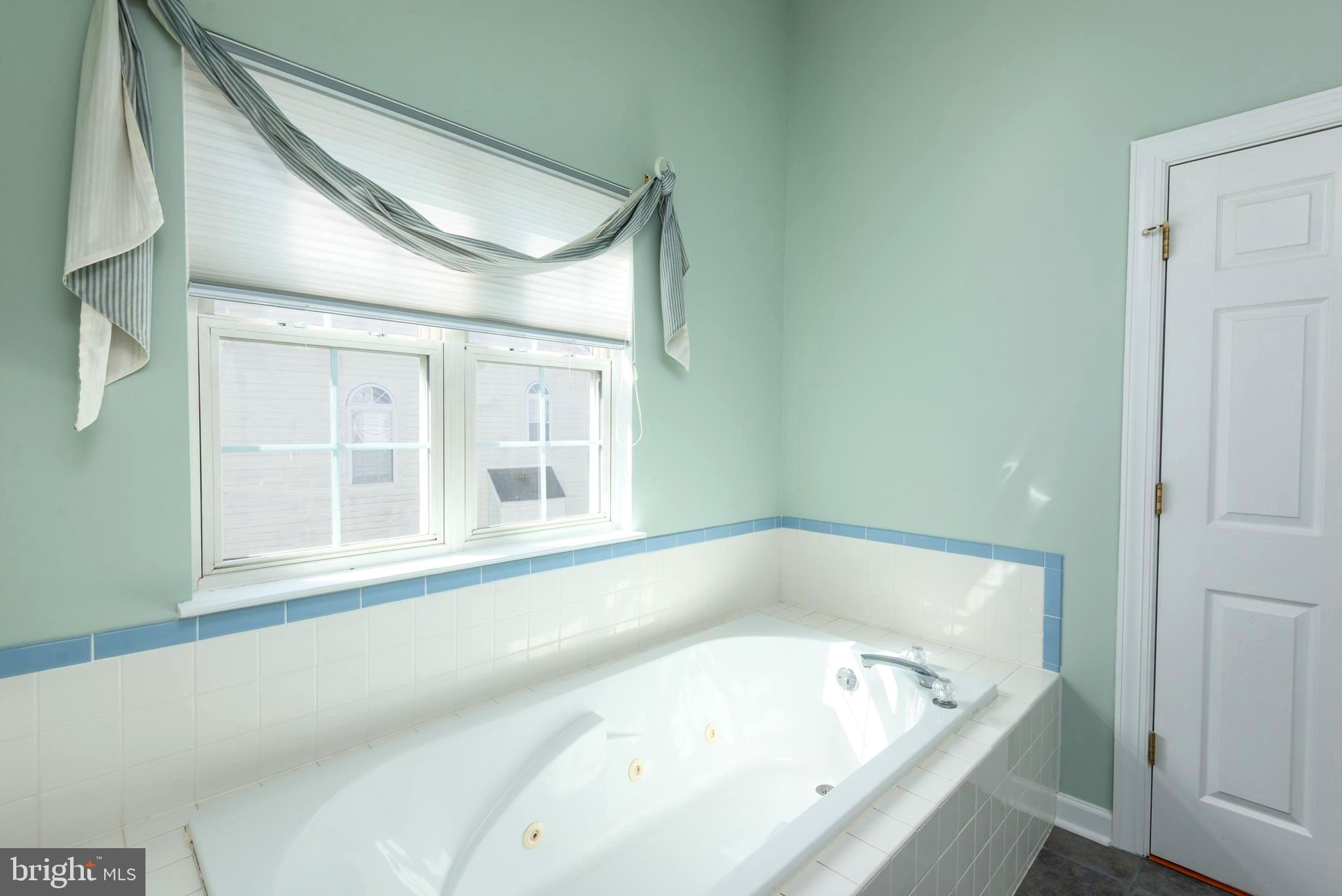 HARBOR VIEW - Residential